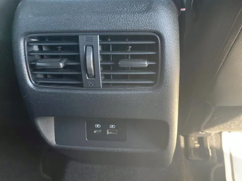 Nissan Qashqai DIG-T mHEV Xtronic Tekna - foto 34