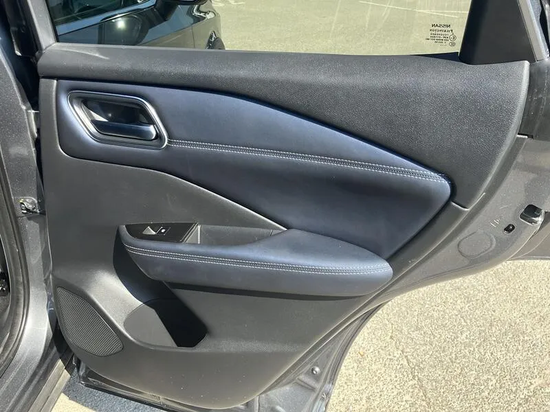 Nissan Qashqai DIG-T mHEV Xtronic Tekna - foto 28