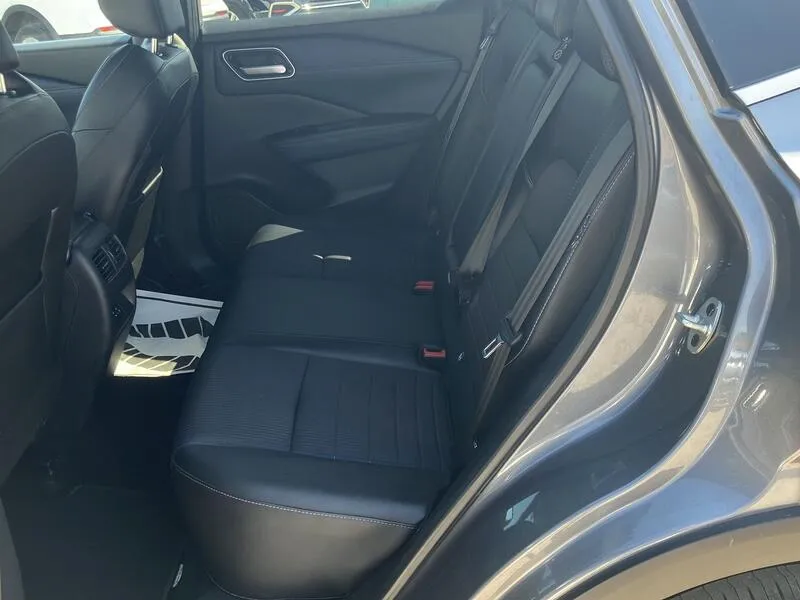 Nissan Qashqai DIG-T mHEV Xtronic Tekna - foto 24