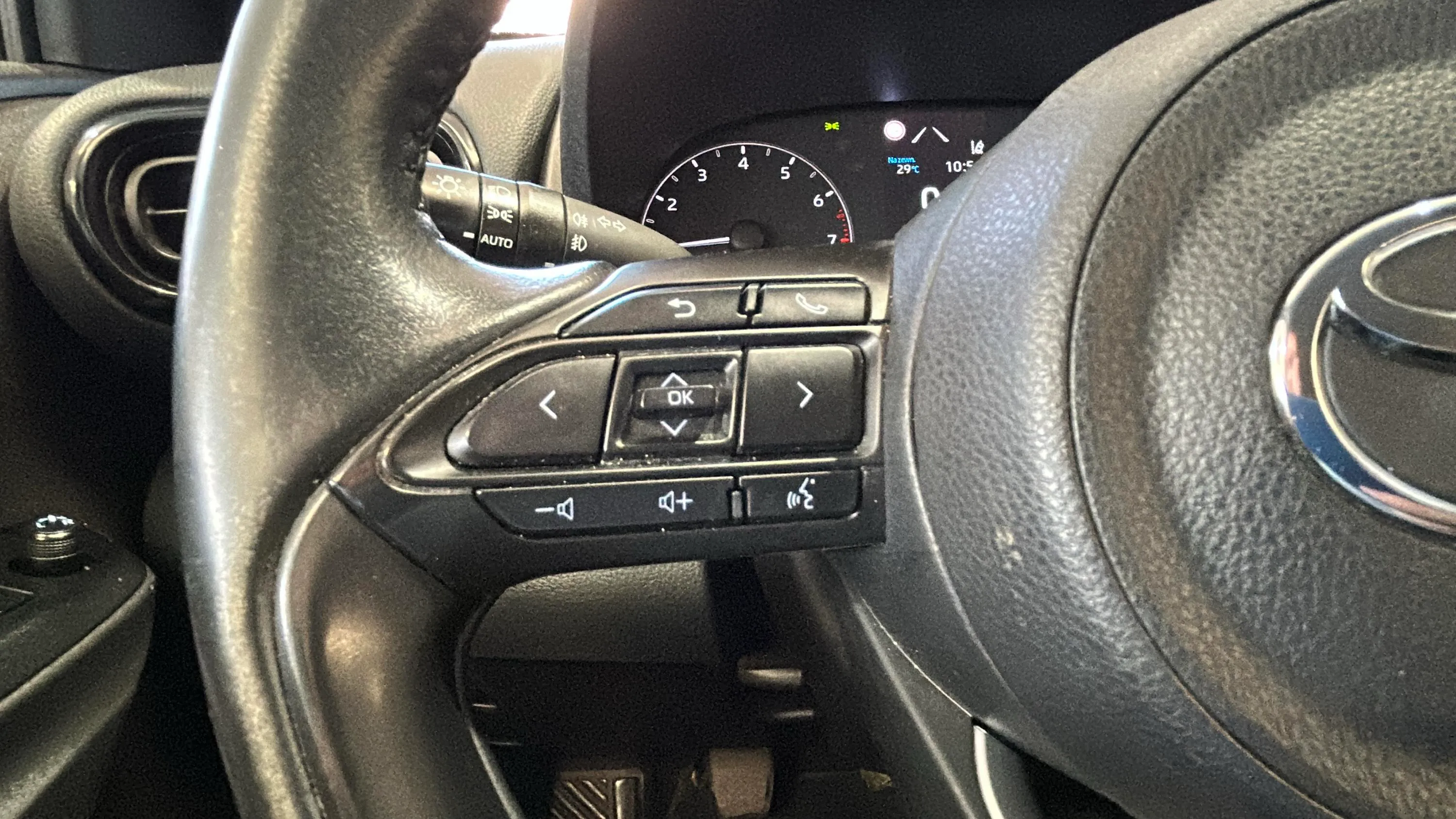 Toyota Yaris 1.5 125 S-Edition - foto 19