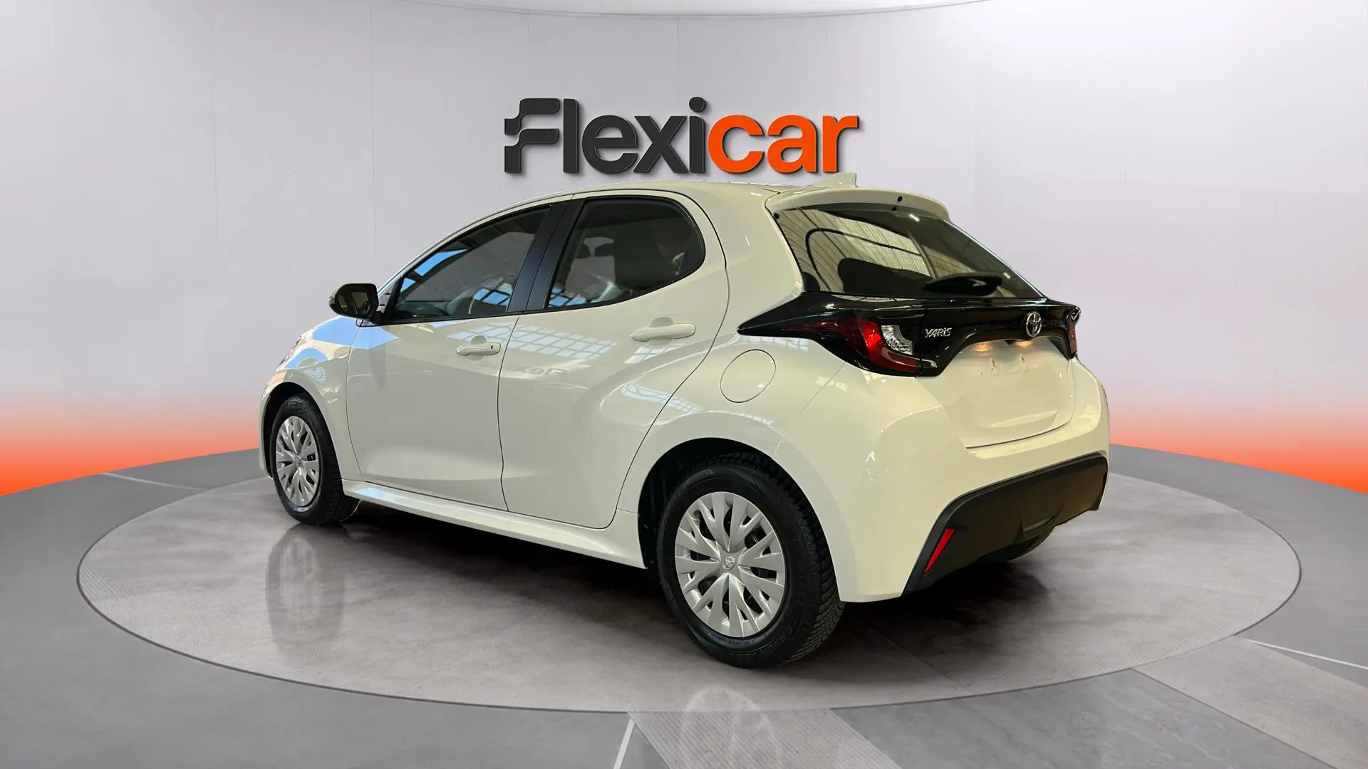 Toyota Yaris 1.5 125 S-Edition - foto 4