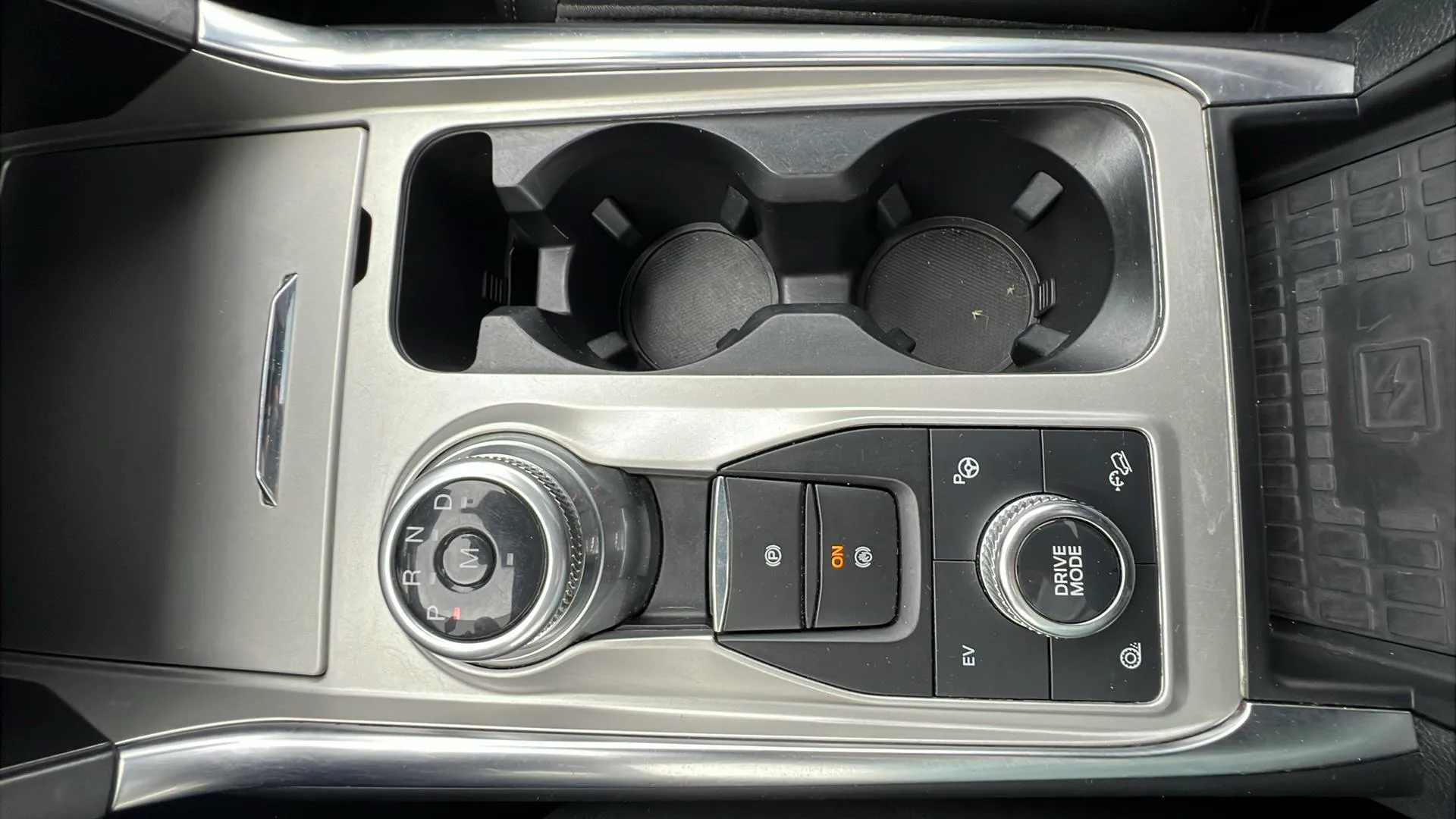 Ford Explorer 3.0 PHEV AWD Platinum - foto 18