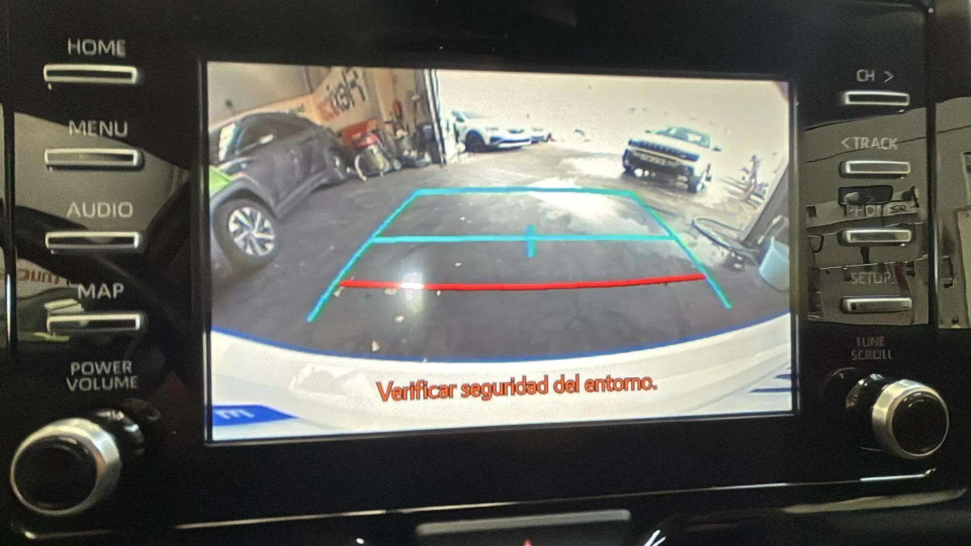 Toyota Yaris 1.0 70 Active - foto 18