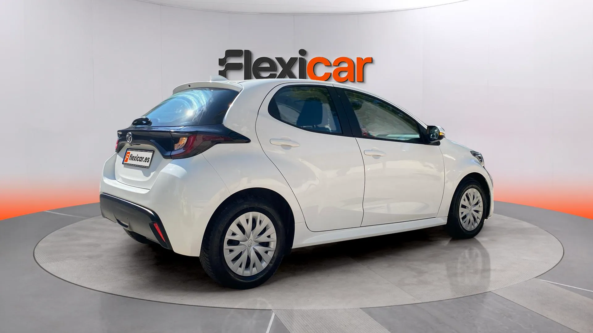 Toyota Yaris 1.0 70 Active - foto 6