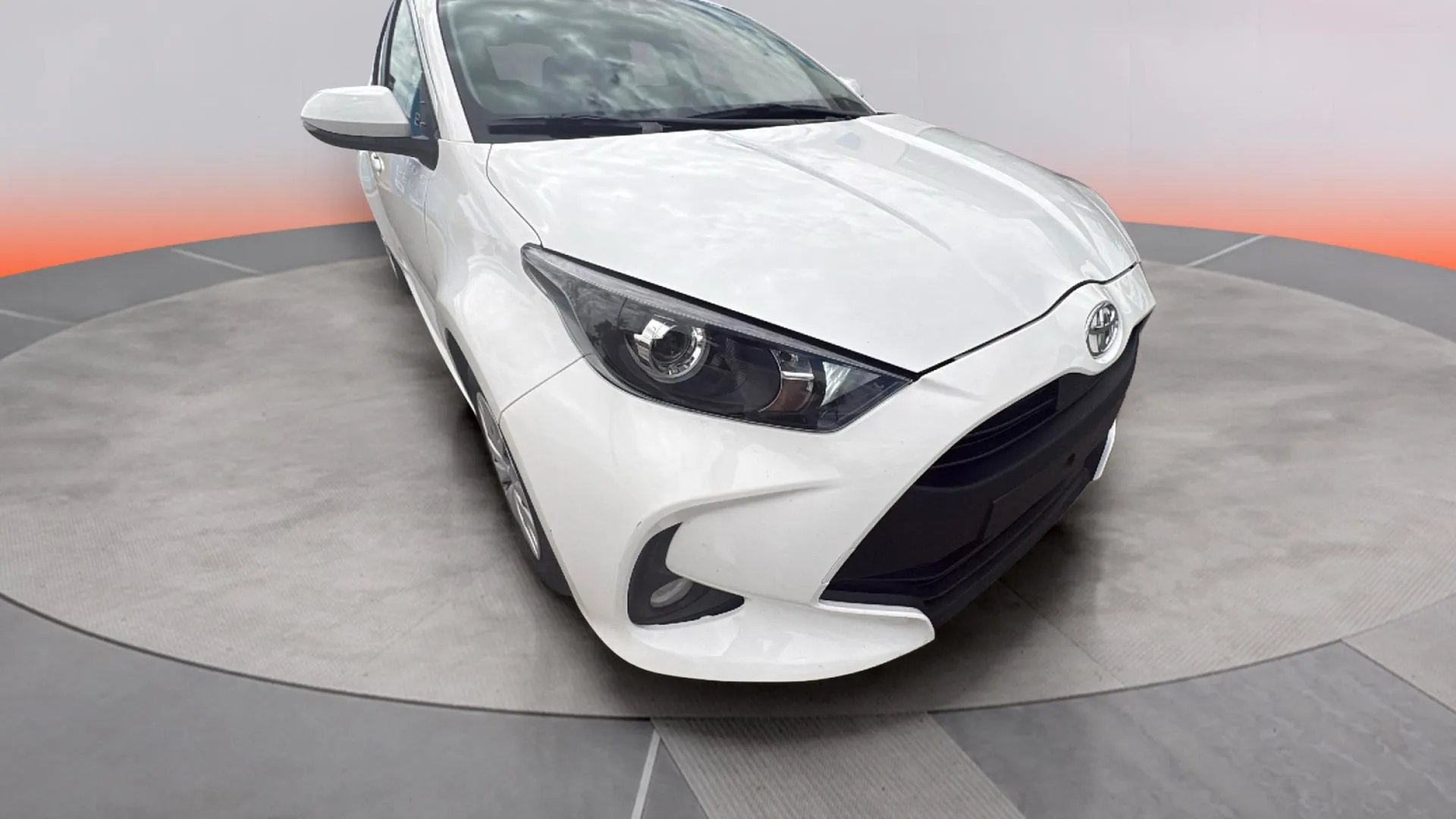 Toyota Yaris 1.0 Confort - foto 28