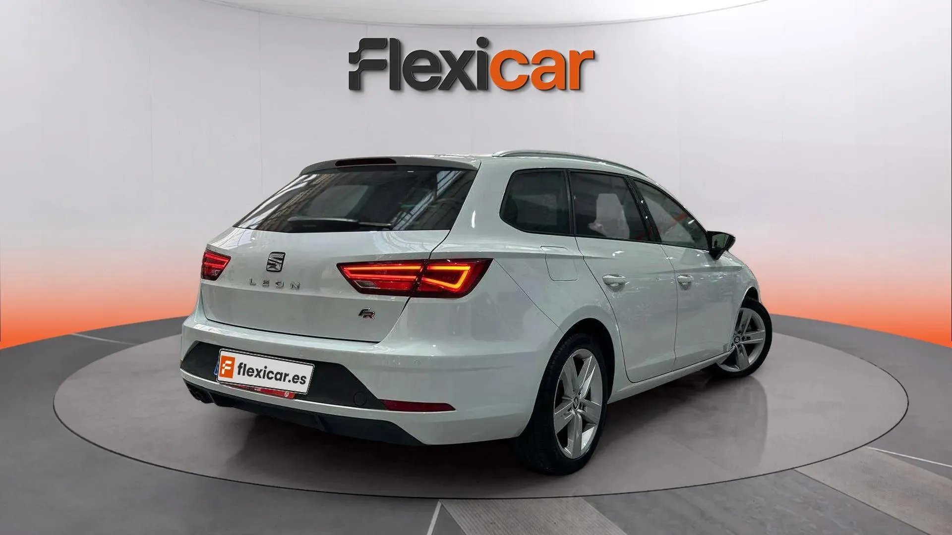 SEAT León ST 1.8 TSI FR Plus - foto 7
