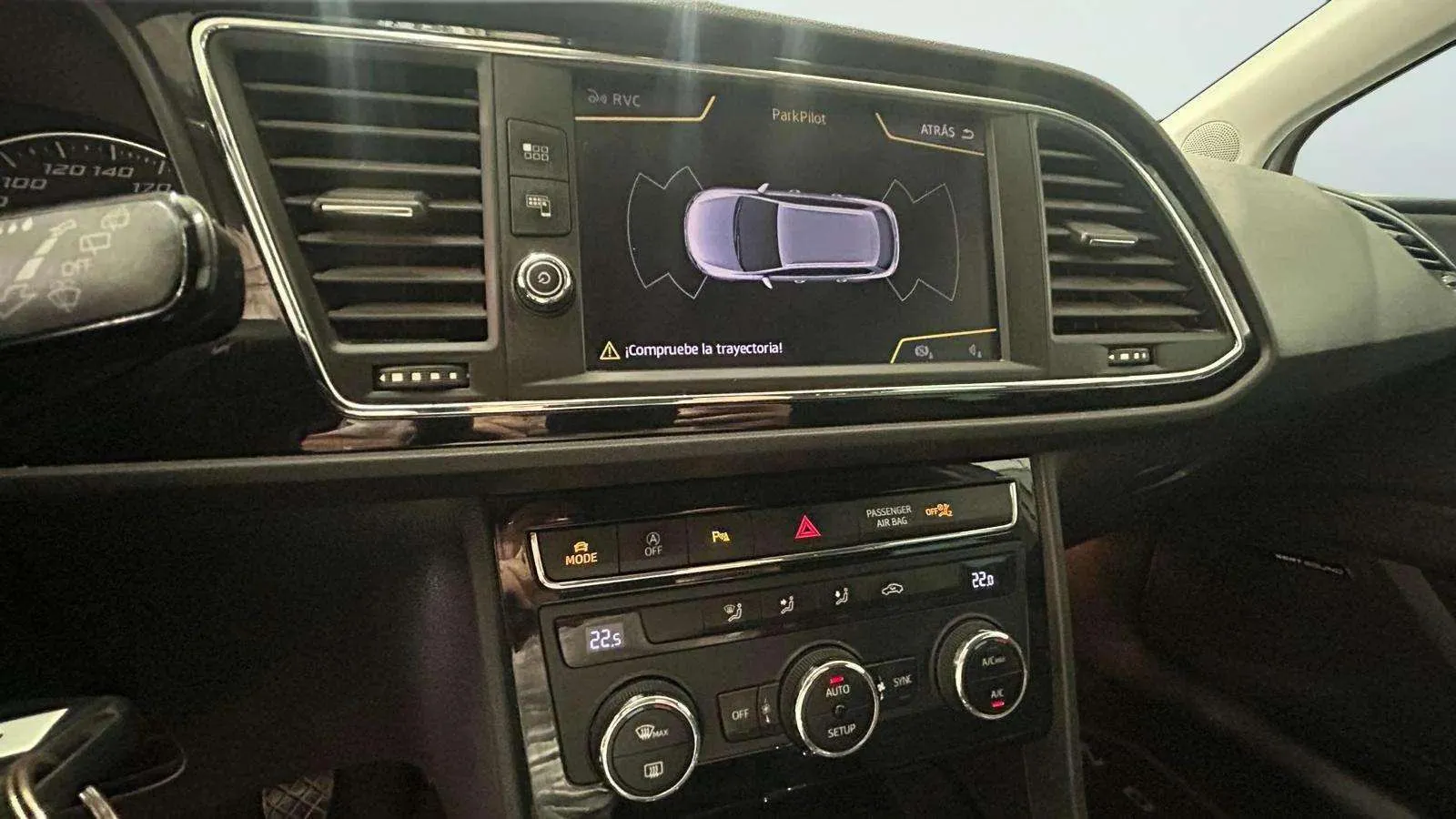 SEAT León ST 1.8 TSI FR Plus - foto 28