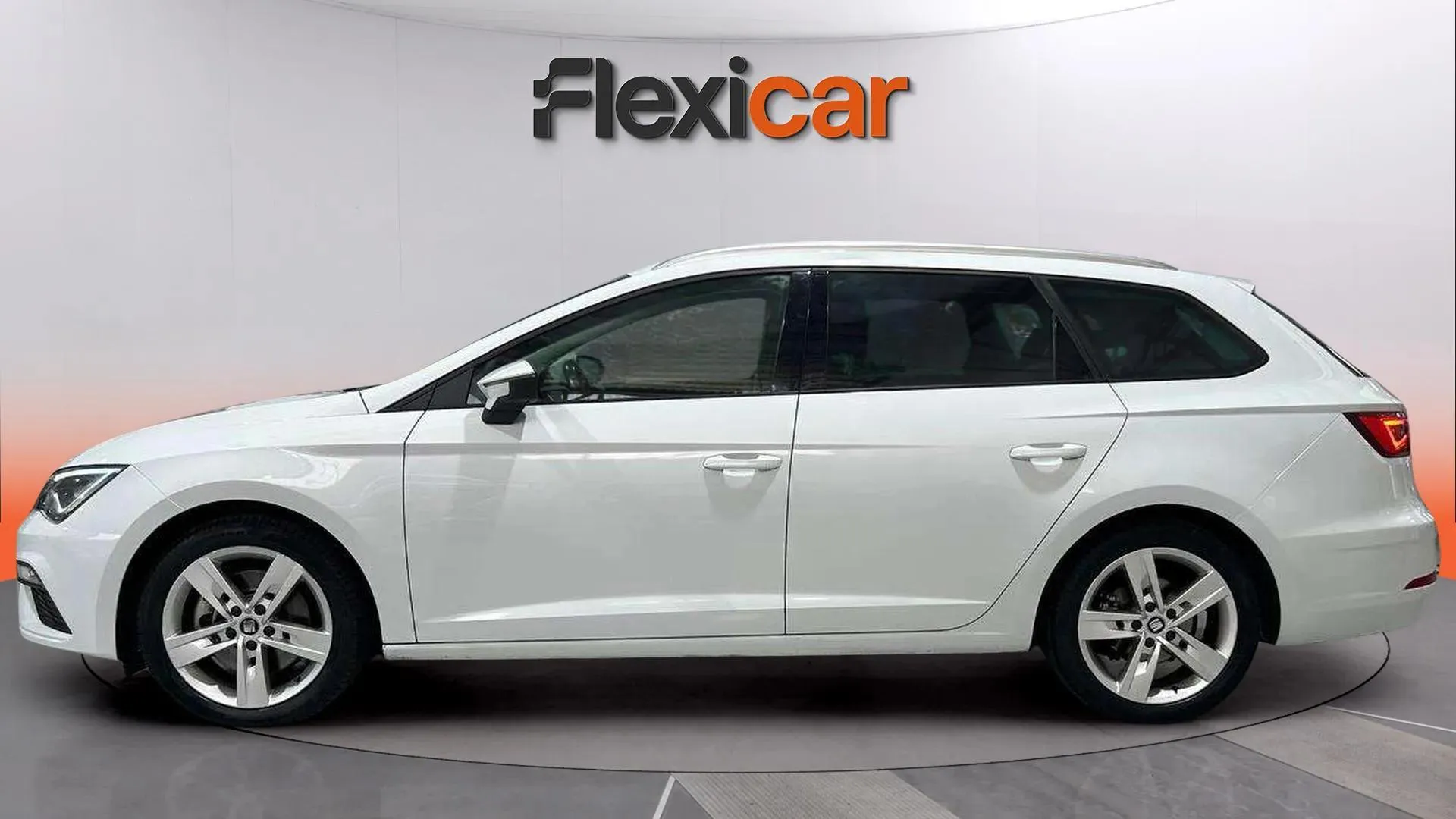 SEAT León ST 1.8 TSI FR Plus - foto 4