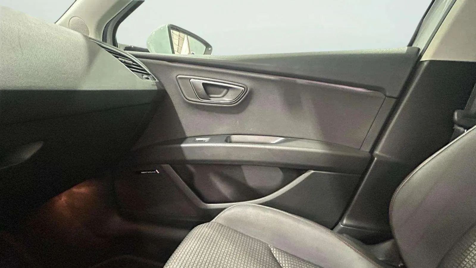 SEAT León ST 1.8 TSI FR Plus - foto 32