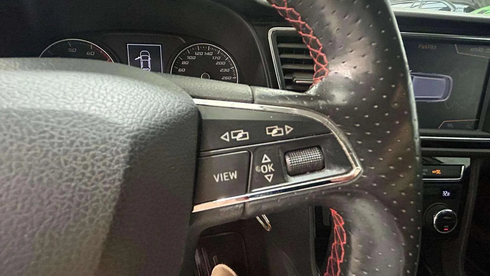 SEAT León ST 1.8 TSI FR Plus - foto 26
