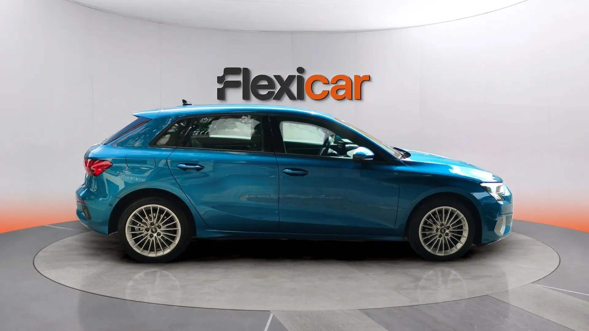 Audi A3 Sportback 35 TFSI S tronic - foto 2