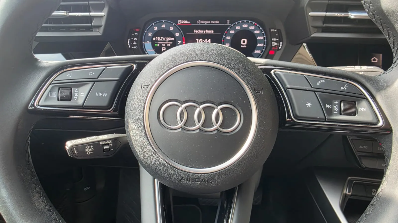 Audi A3 Sportback 35 TFSI S tronic - foto 12