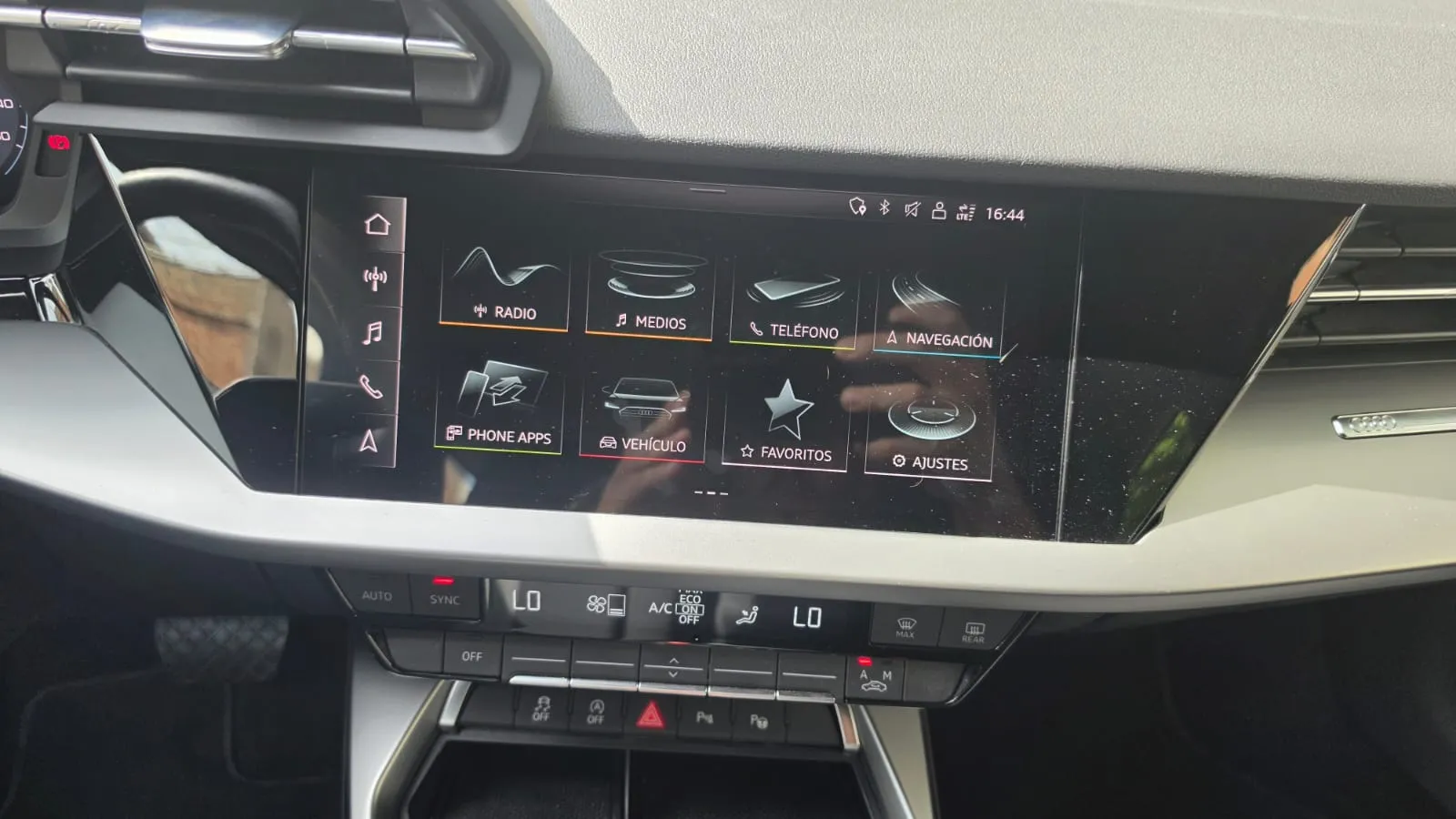 Audi A3 Sportback 35 TFSI S tronic - foto 10
