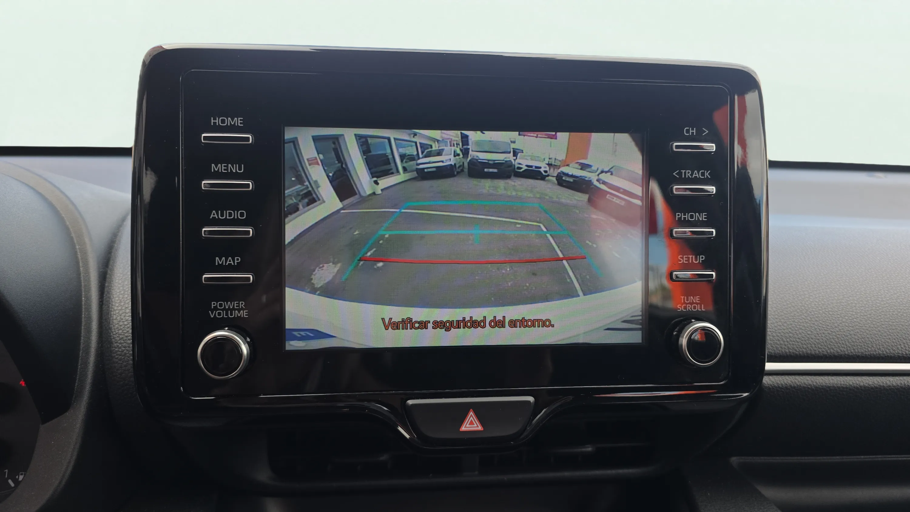 Toyota Yaris 1.0 70 Active Tech - foto 12