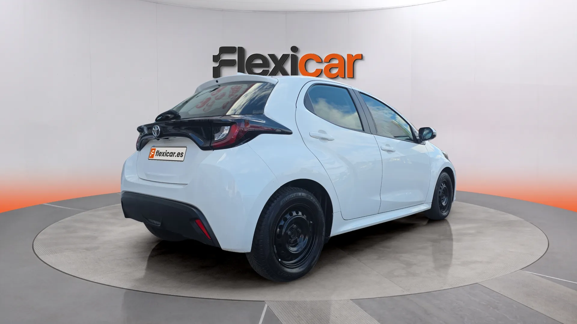 Toyota Yaris 1.0 70 Active Tech - foto 7