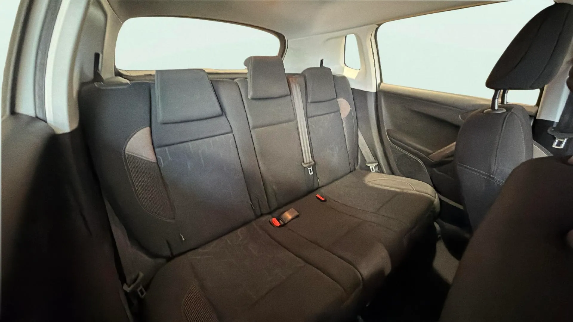 Peugeot 2008 Allure 1.6 BlueHDi - foto 20