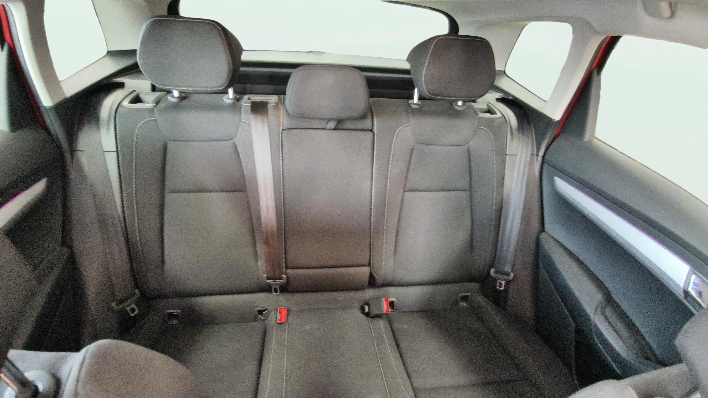 Škoda Karoq 1.5 TSI DSG ACT Selection - foto 14