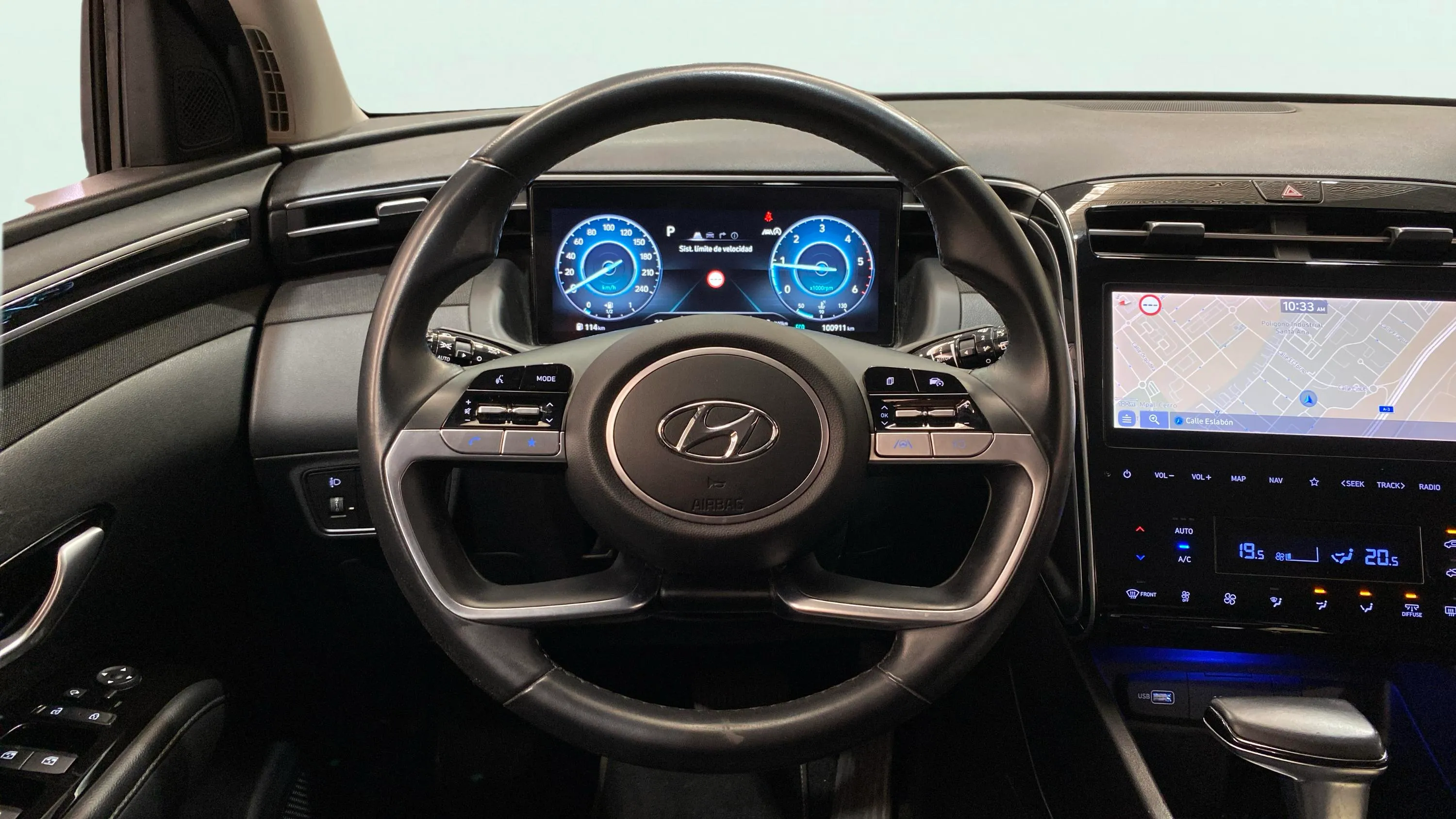 Hyundai Tucson 1.6 CRDi 48V Tecno DCT 2C - foto 17