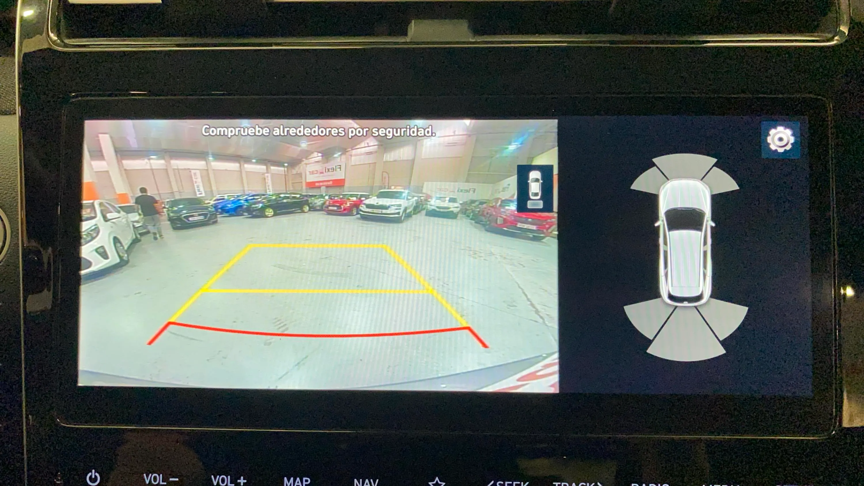 Hyundai Tucson 1.6 CRDi 48V Tecno DCT 2C - foto 27