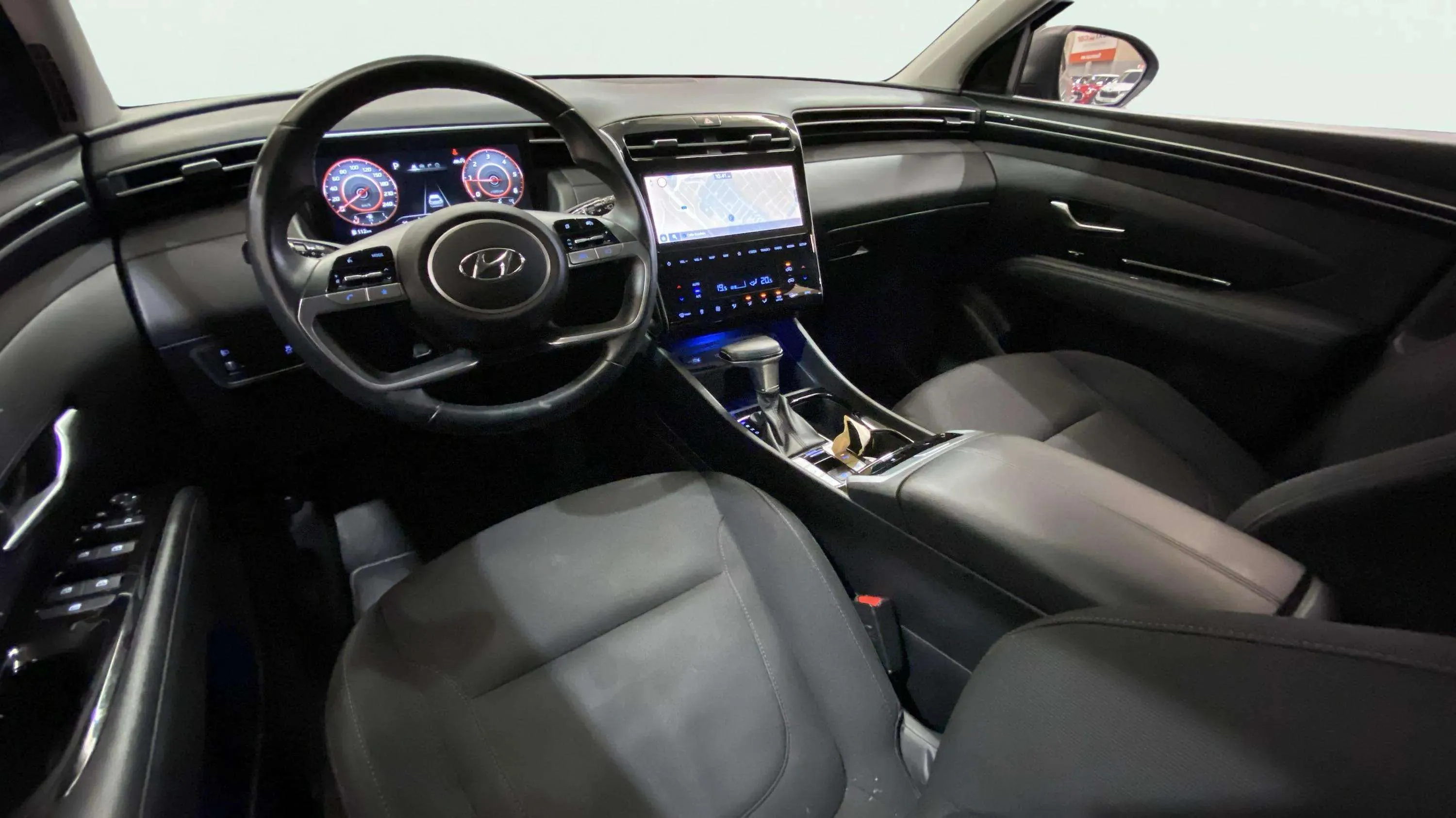Hyundai Tucson 1.6 CRDi 48V Tecno DCT 2C - foto 35