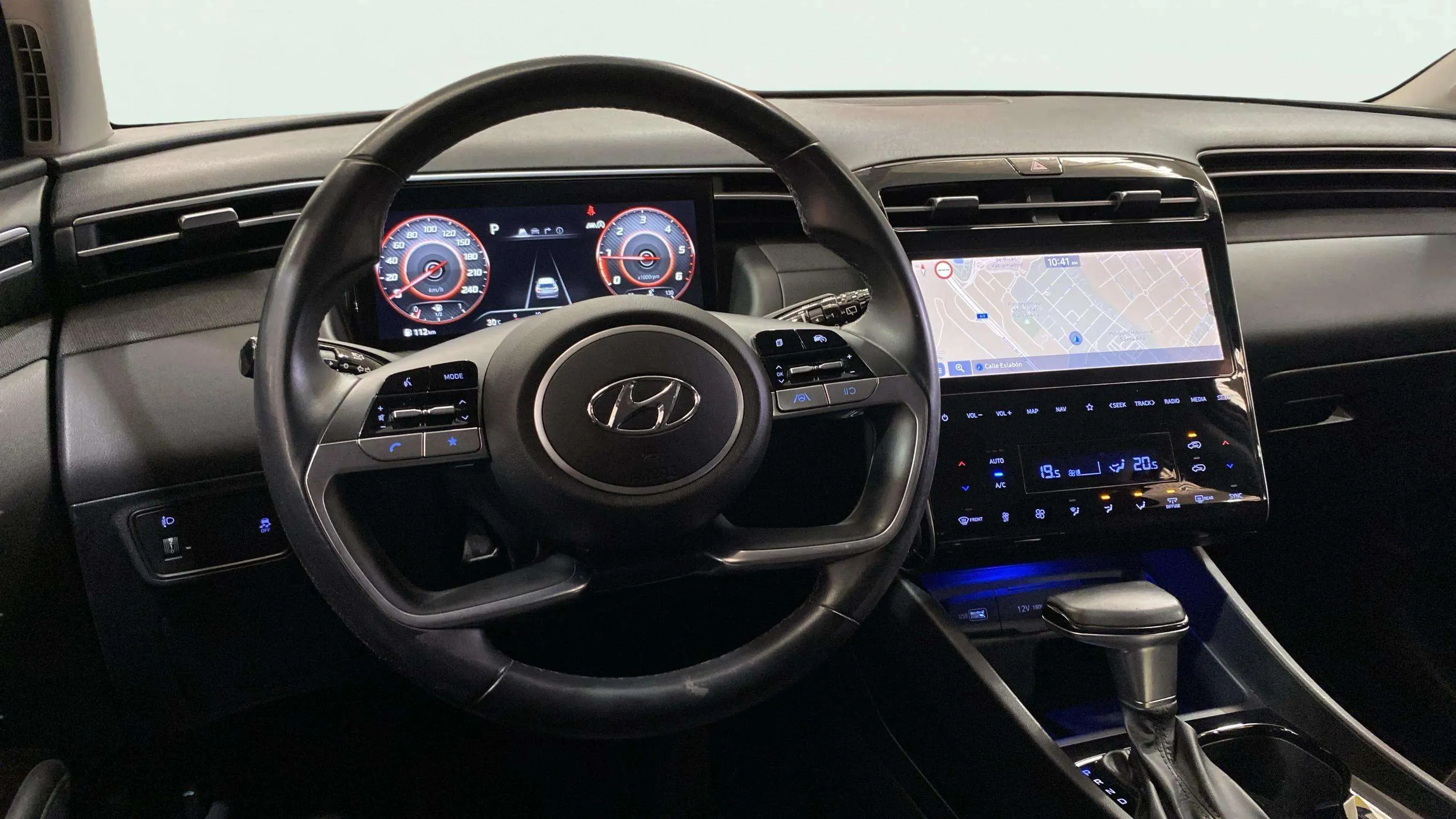 Hyundai Tucson 1.6 CRDi 48V Tecno DCT 2C - foto 36