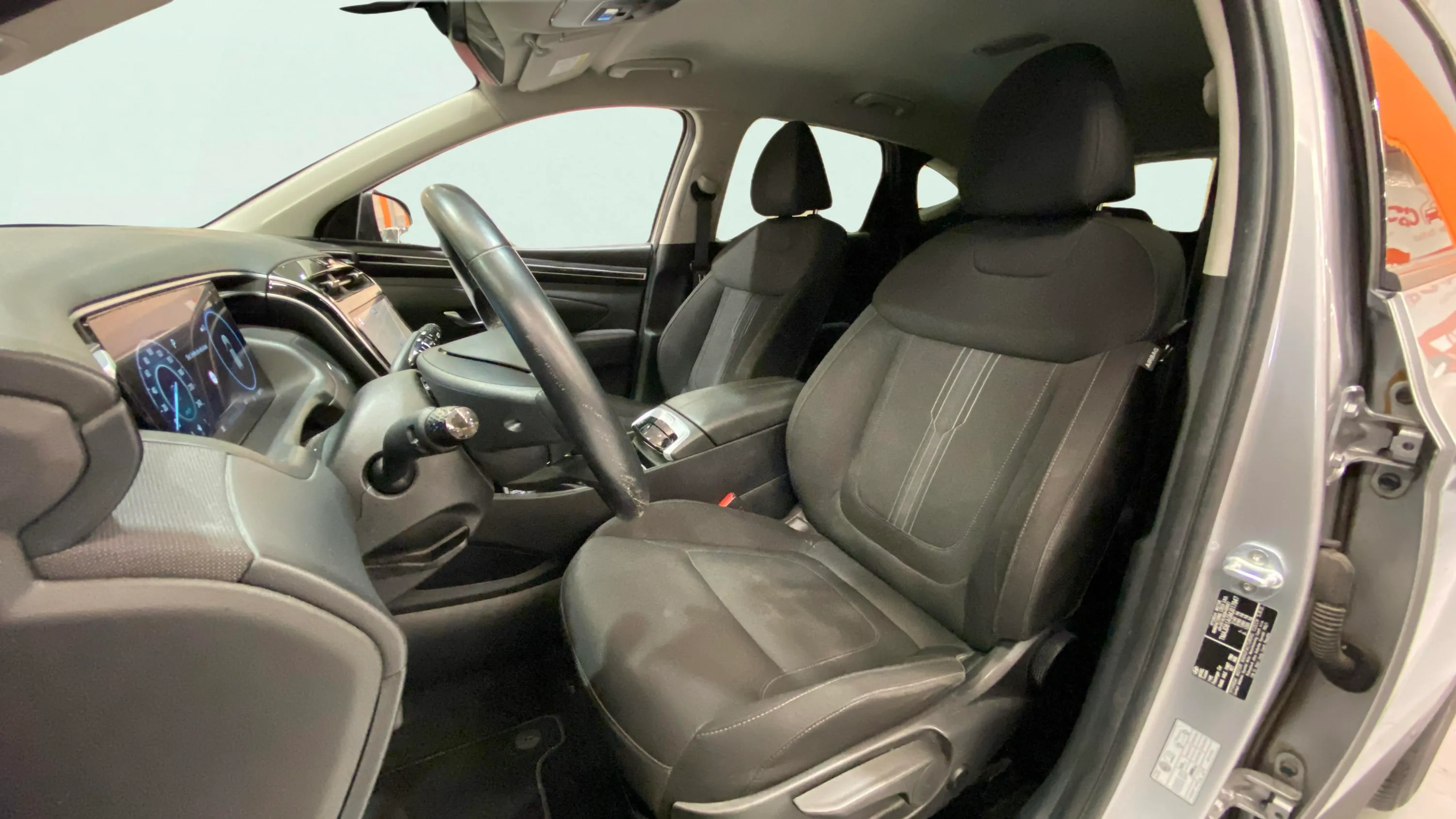 Hyundai Tucson 1.6 CRDi 48V Tecno DCT 2C - foto 10