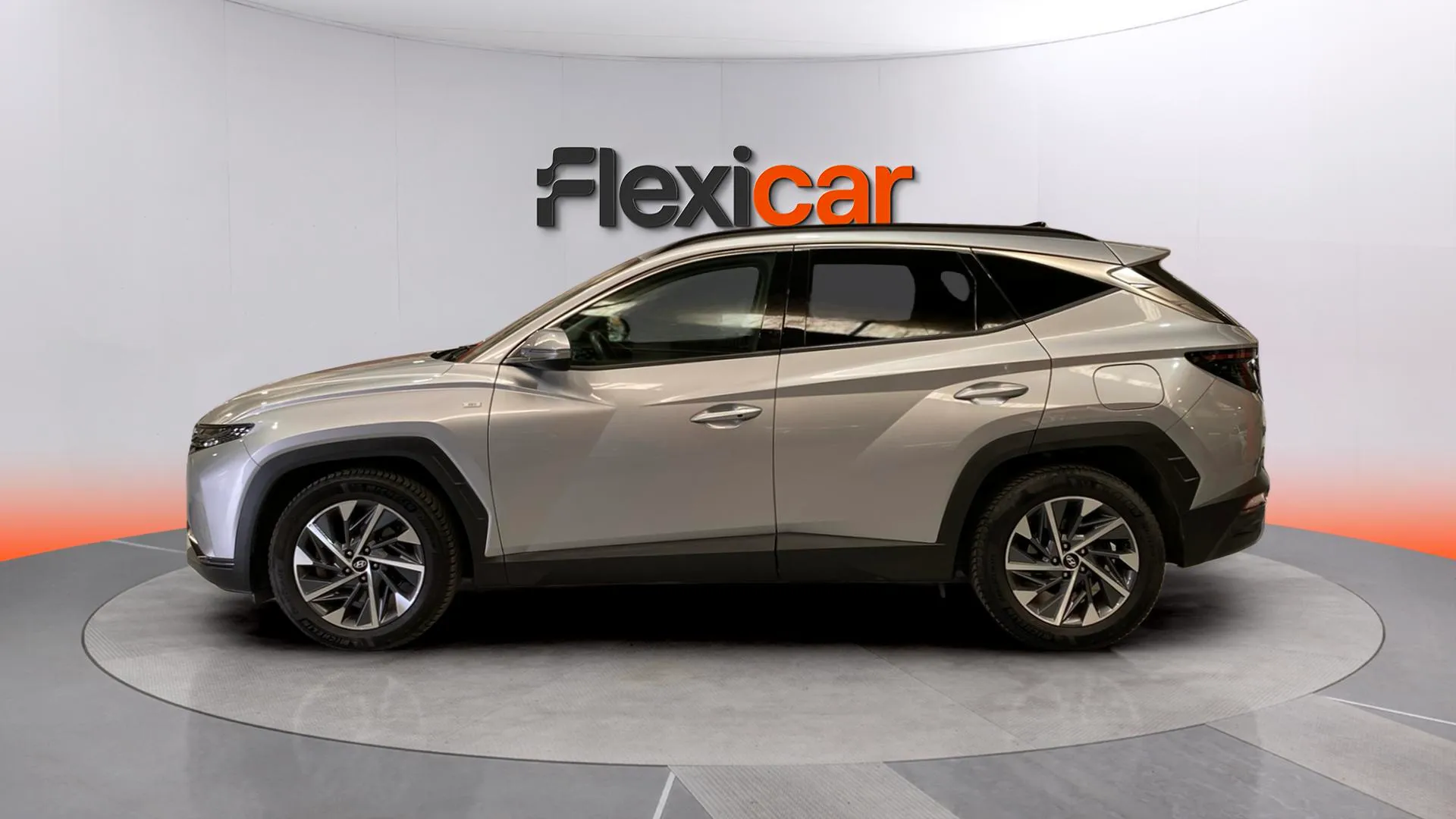 Hyundai Tucson 1.6 CRDi 48V Tecno DCT 2C - foto 5