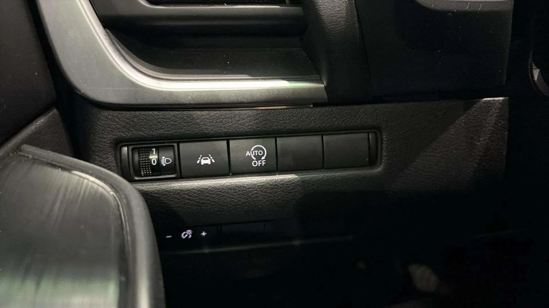 Nissan Qashqai DIG-T N-Connecta - foto 24