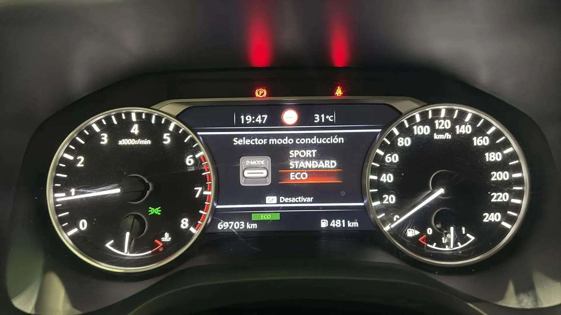 Nissan Qashqai DIG-T mHEV 4x2 Acenta - foto 21