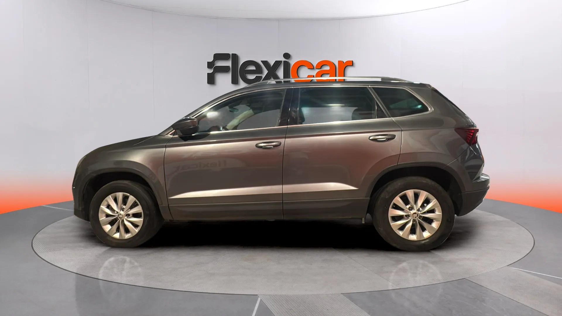Škoda Karoq 1.5 TSI DSG ACT Selection - foto 4