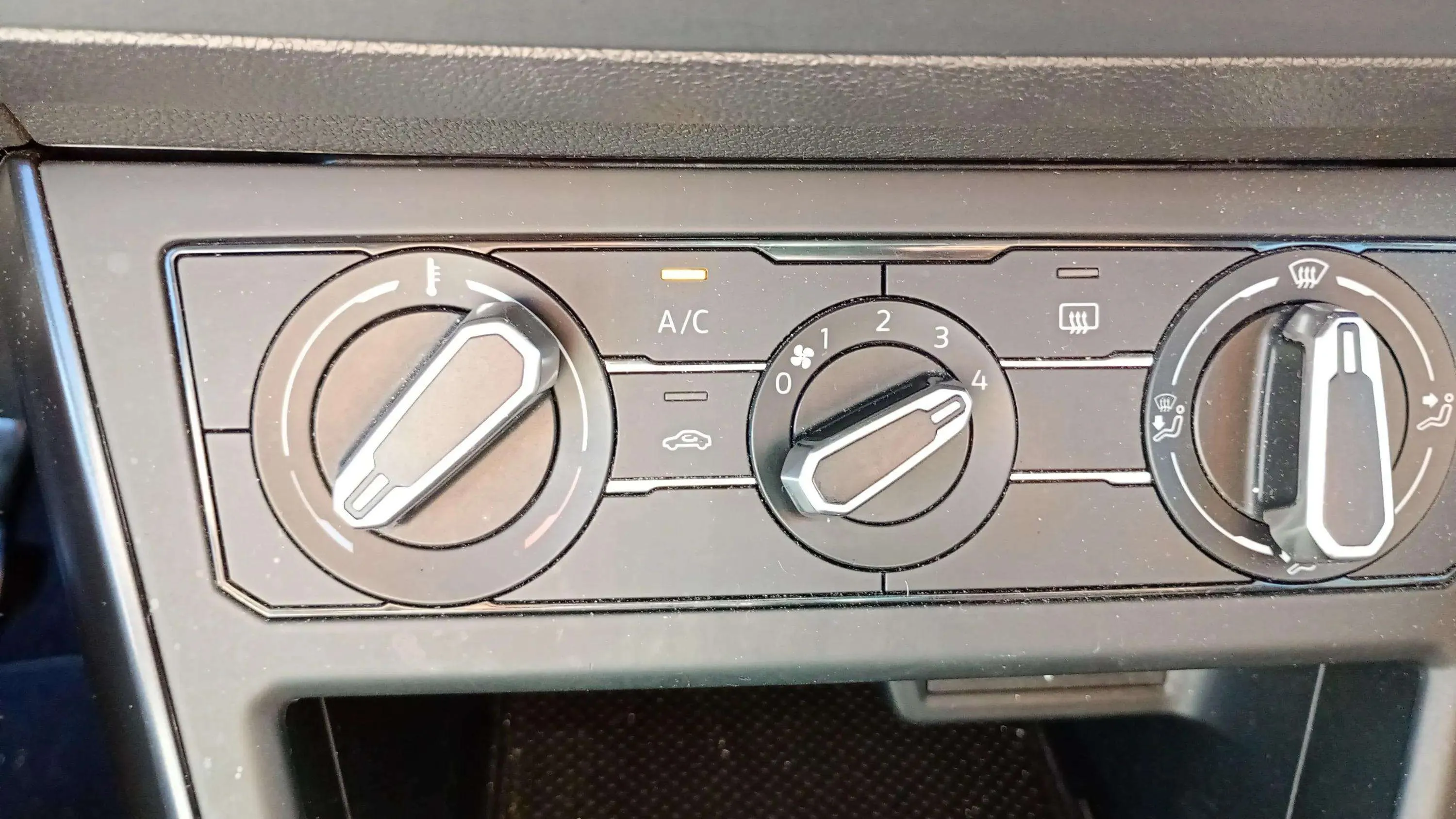 Volkswagen Polo Edition 1.0 - foto 22