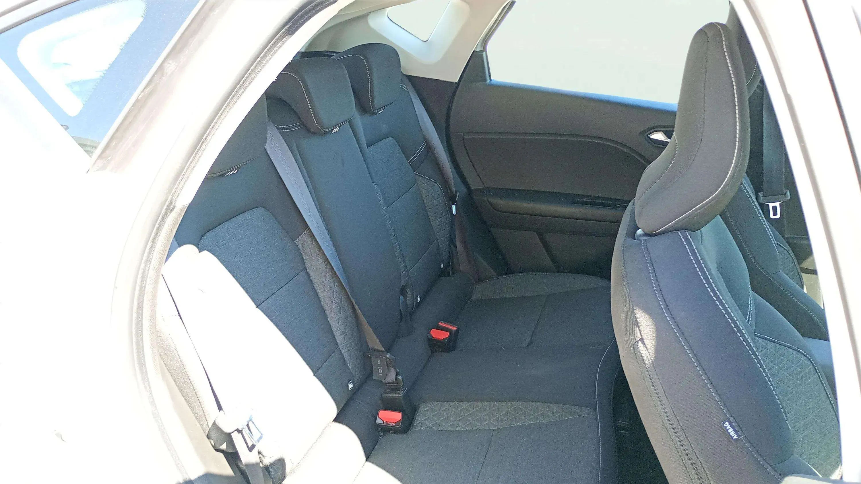 Renault Captur evolution TCe - foto 10