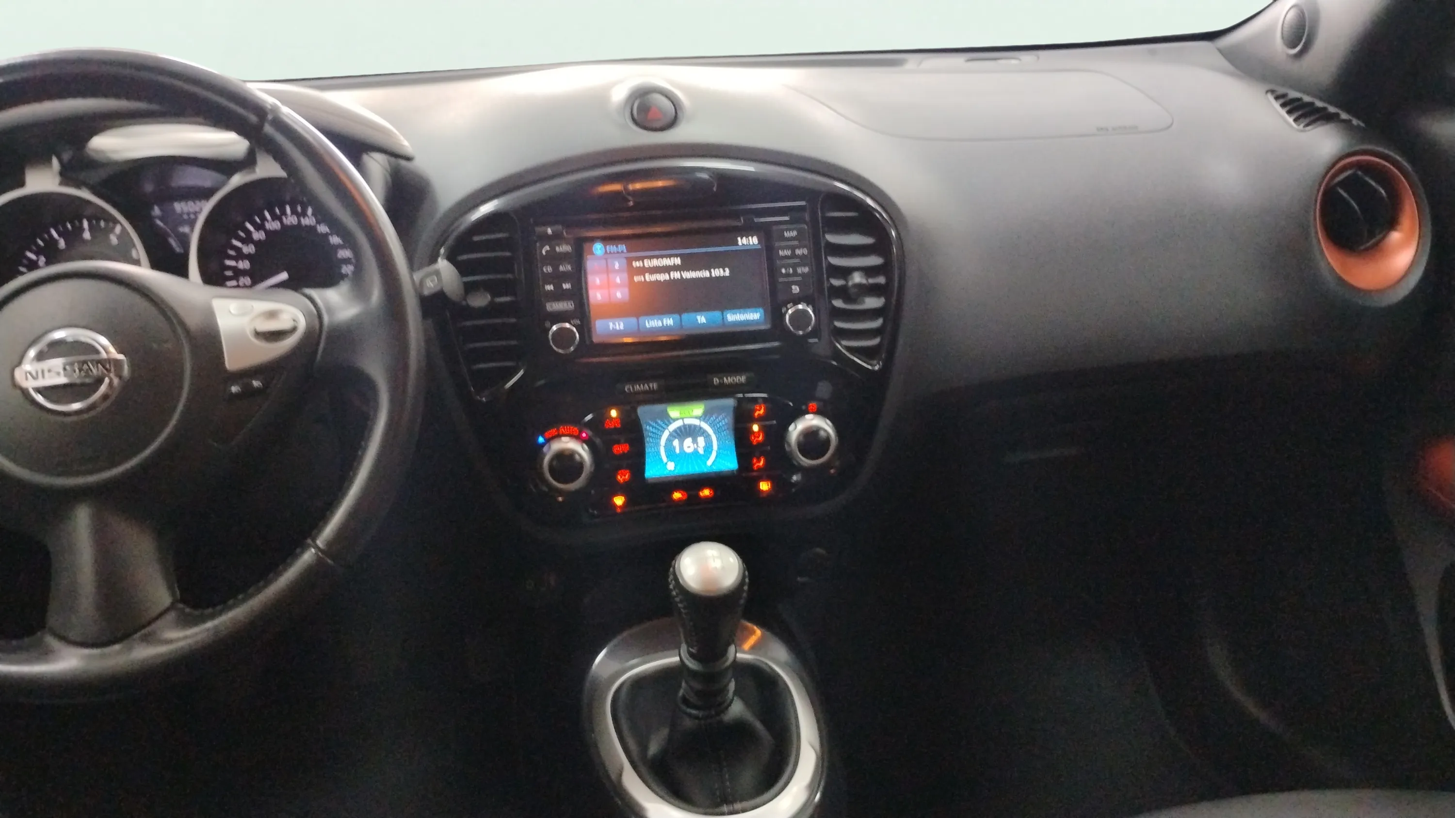 Nissan Juke DIG-T EU6 N-Connecta - foto 10