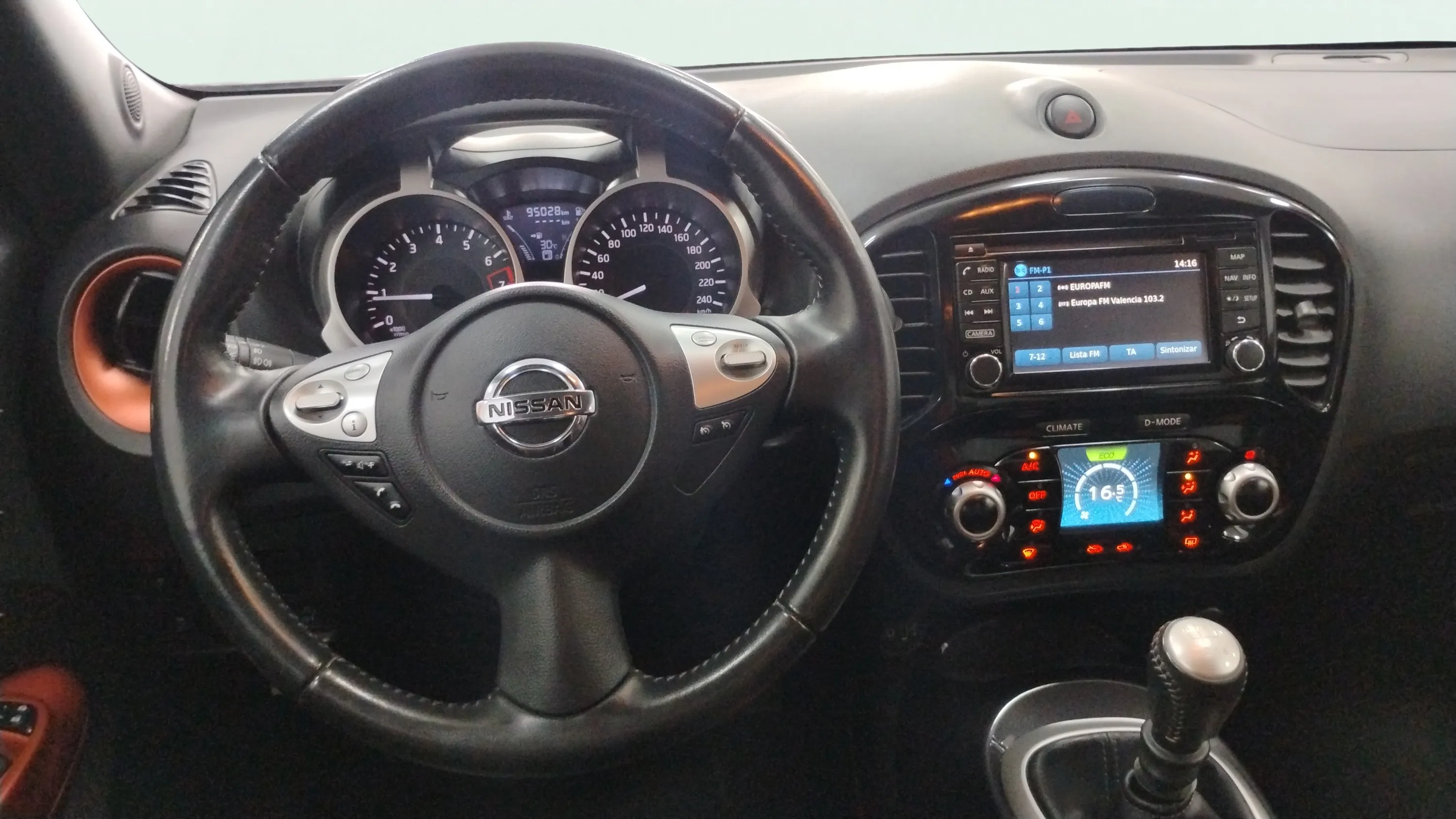 Nissan Juke DIG-T EU6 N-Connecta - foto 9