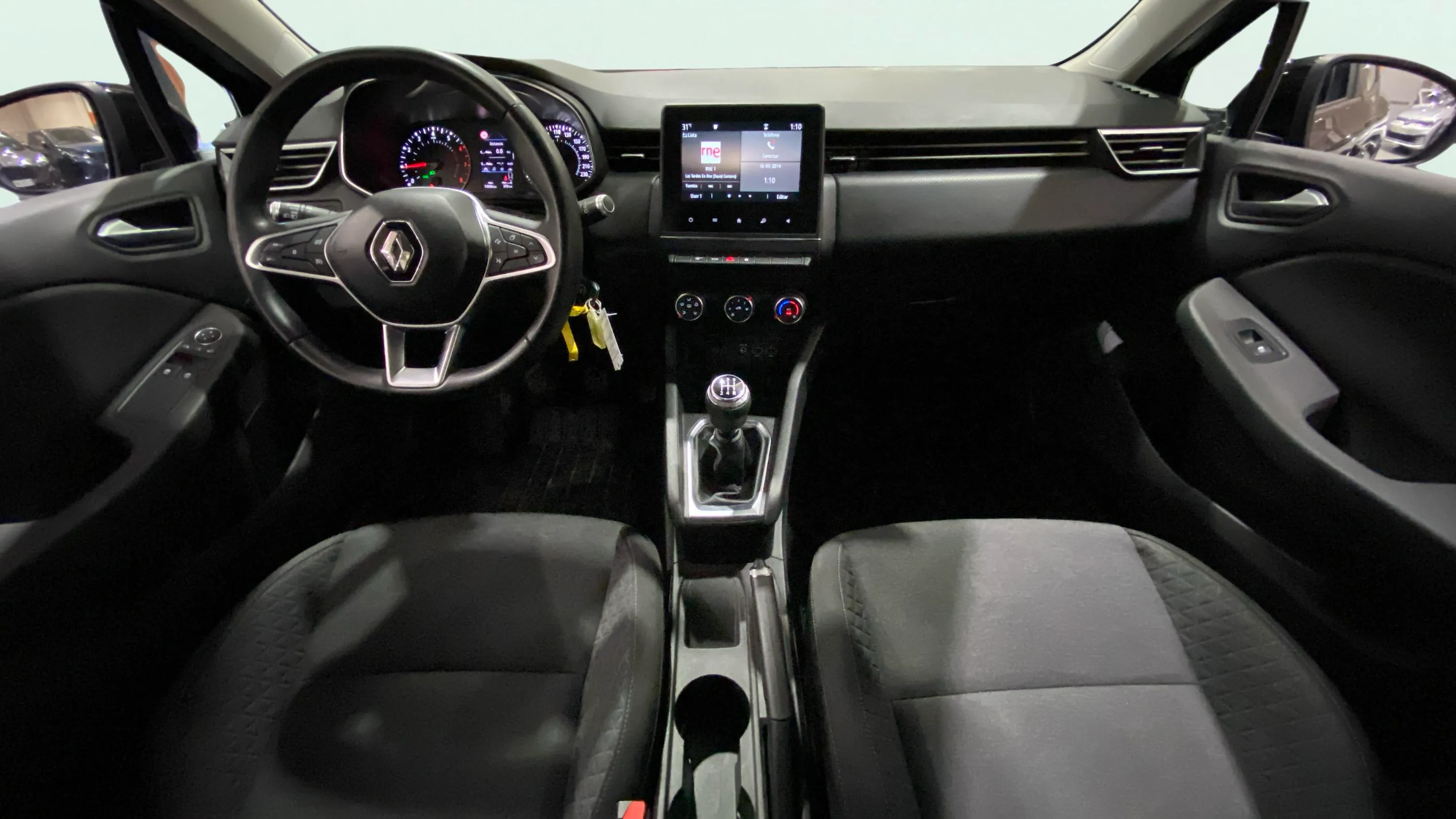 Renault Clio Zen TCe - foto 13