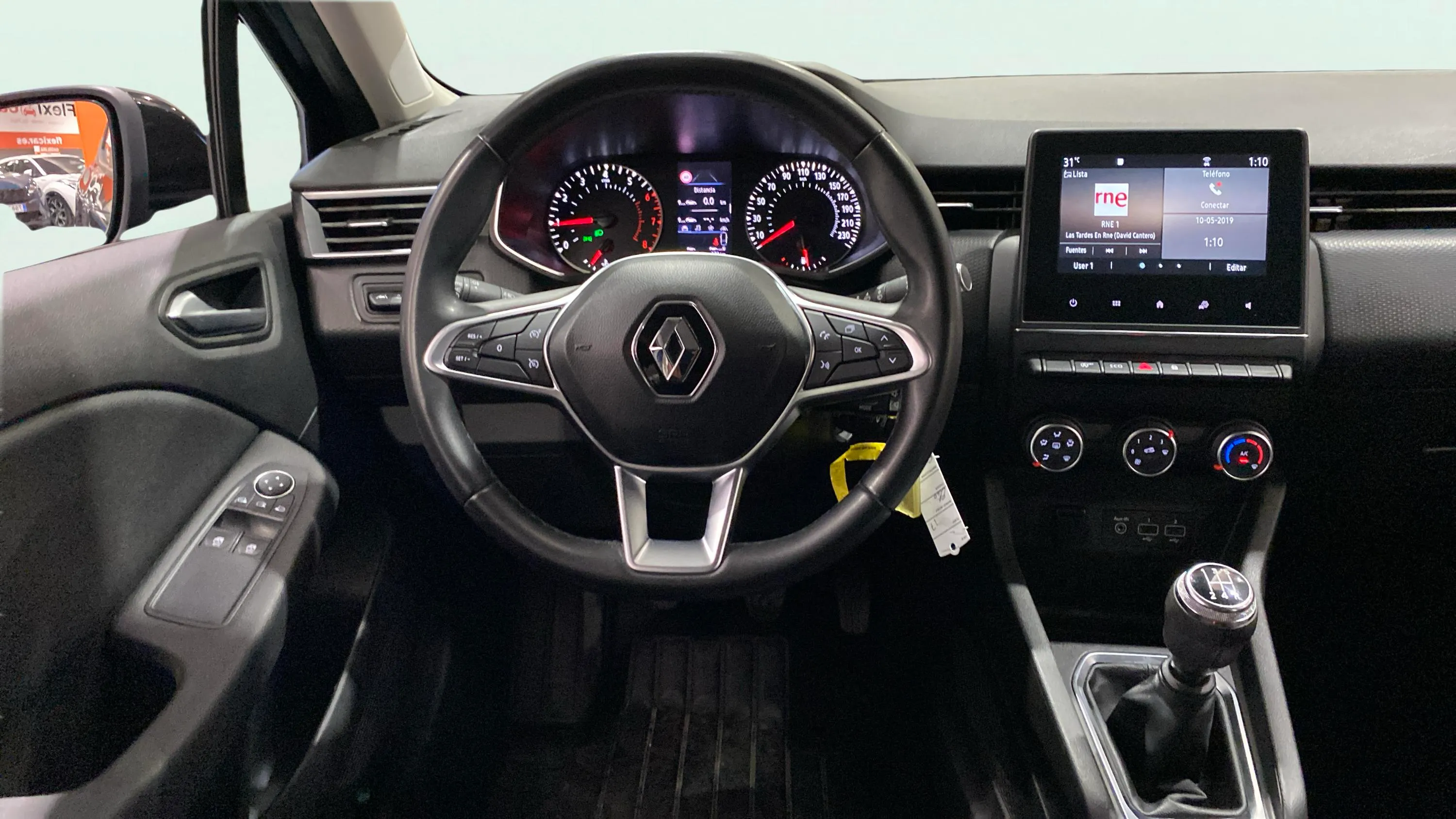 Renault Clio Zen TCe - foto 18