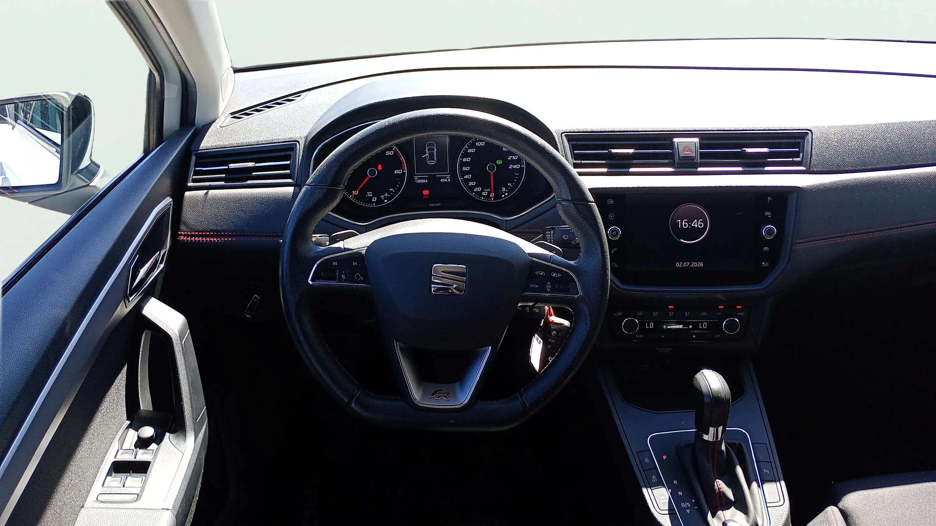 SEAT Ibiza 1.6 TDI DSG FR - foto 12