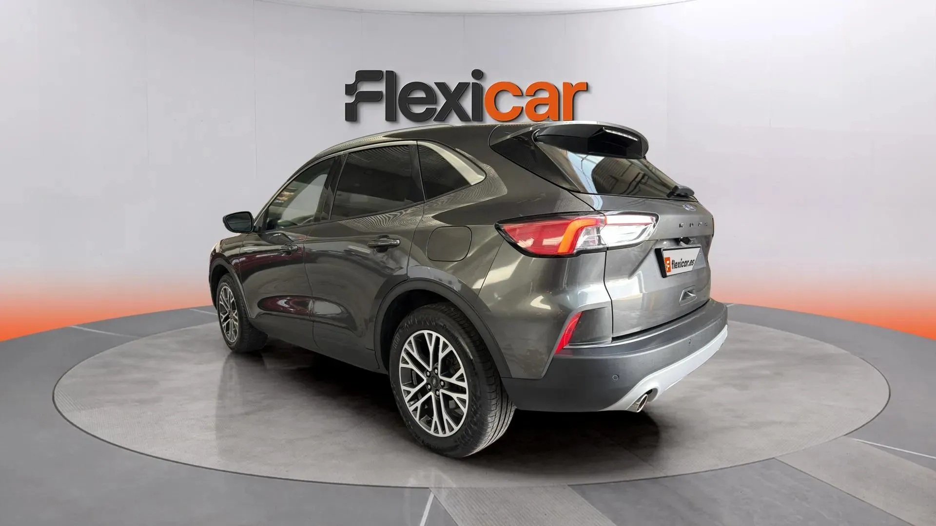 Ford Kuga Titanium 1.5 EcoBoost - foto 10