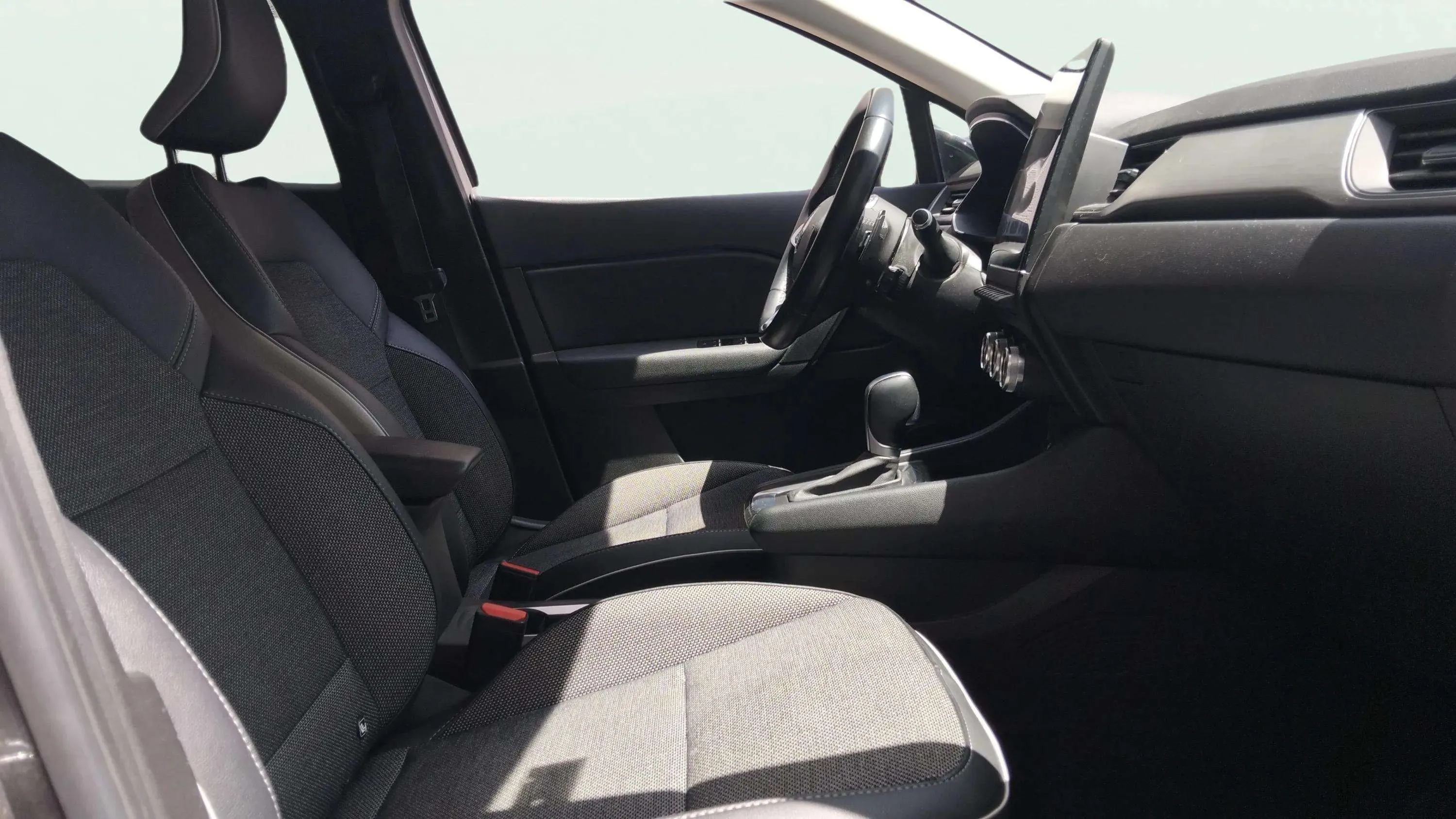 Renault Captur Zen dCi EDC - foto 14