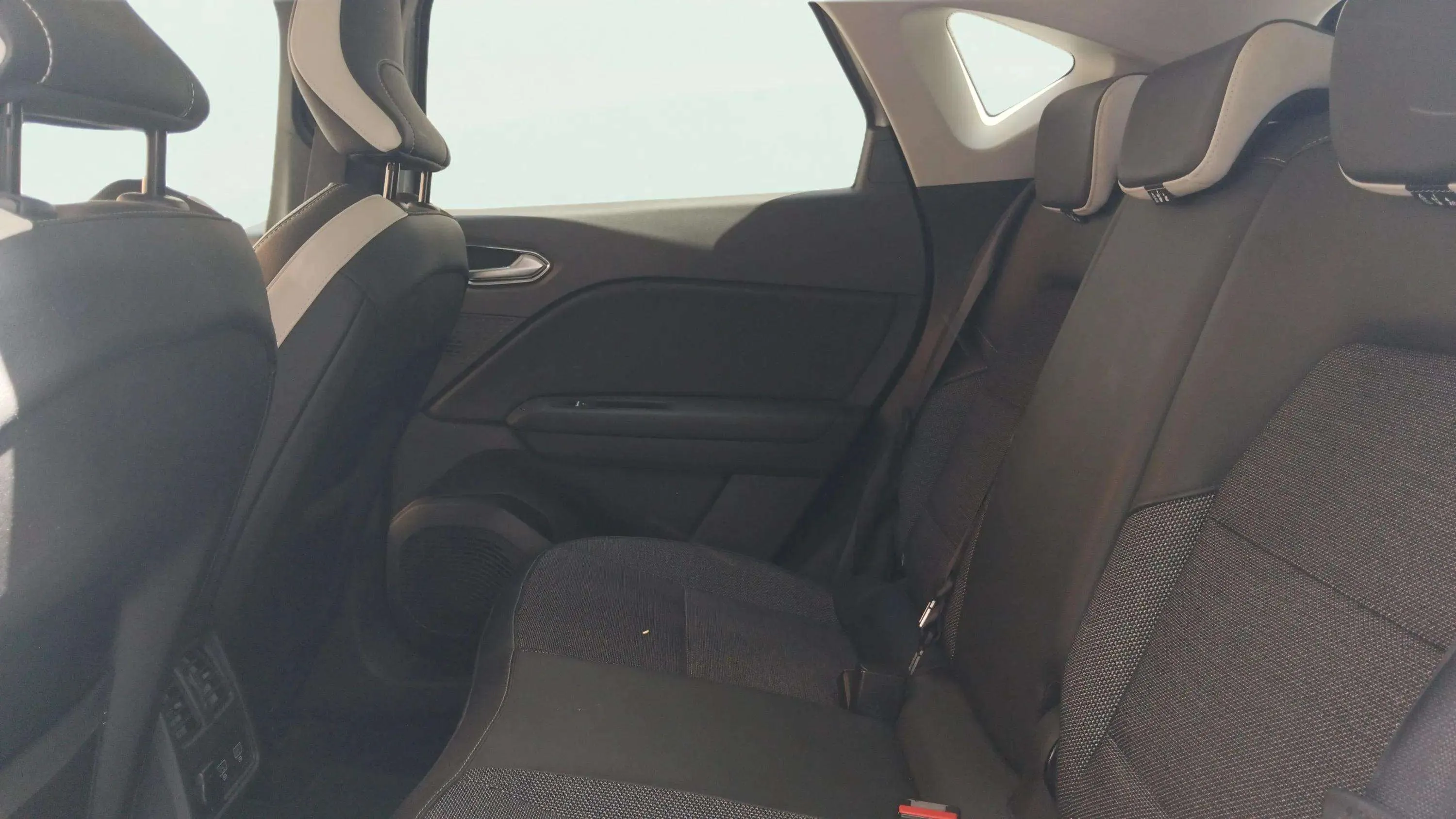 Renault Captur Zen dCi EDC - foto 15