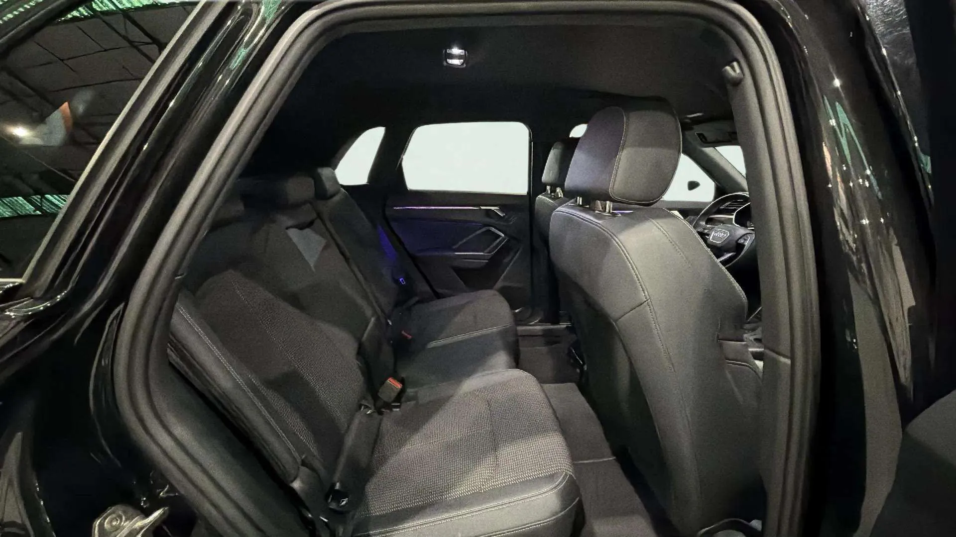 Audi Q3 Black line 35 TDI S tronic - foto 19