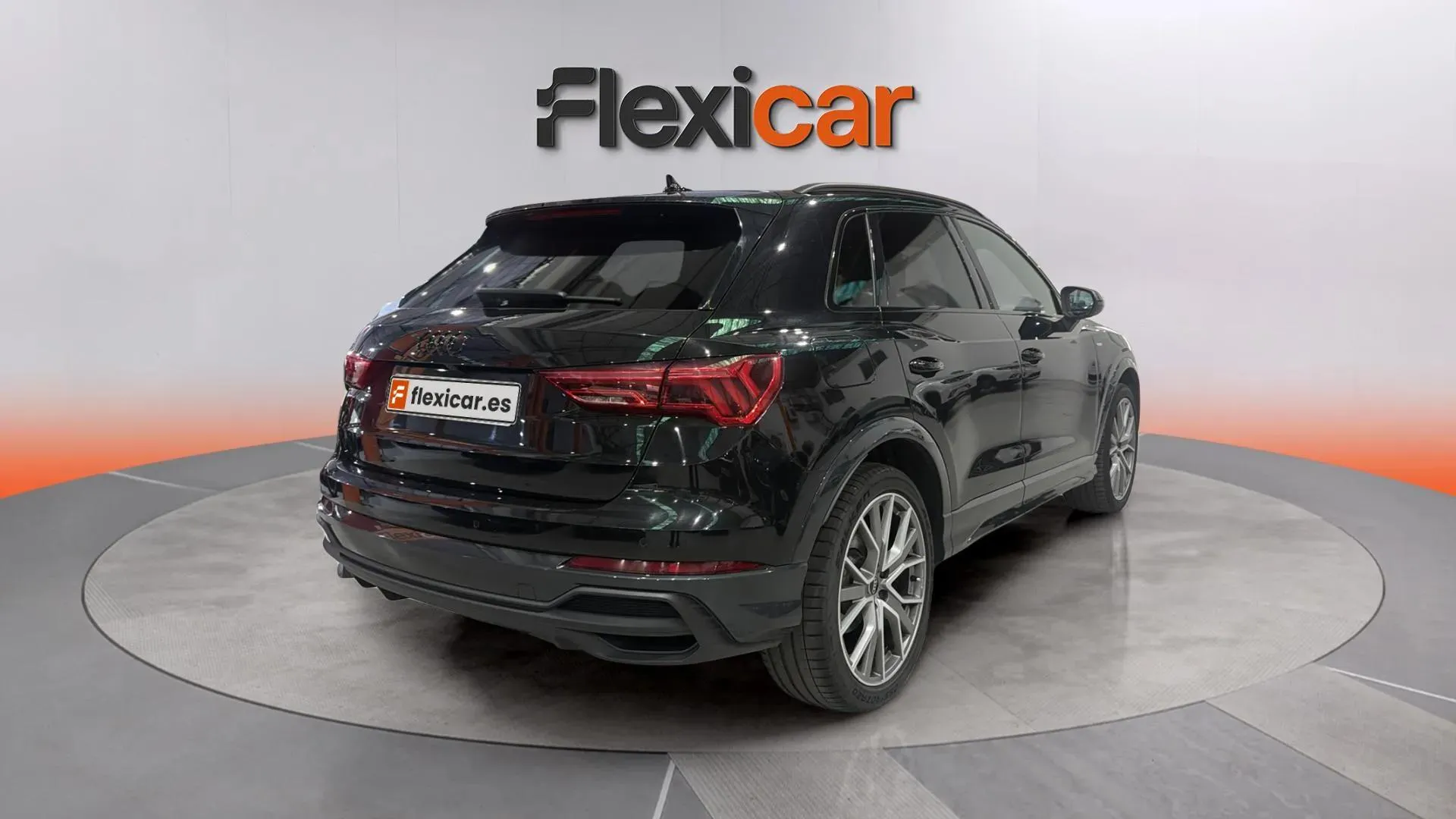 Audi Q3 Black line 35 TDI S tronic - foto 7