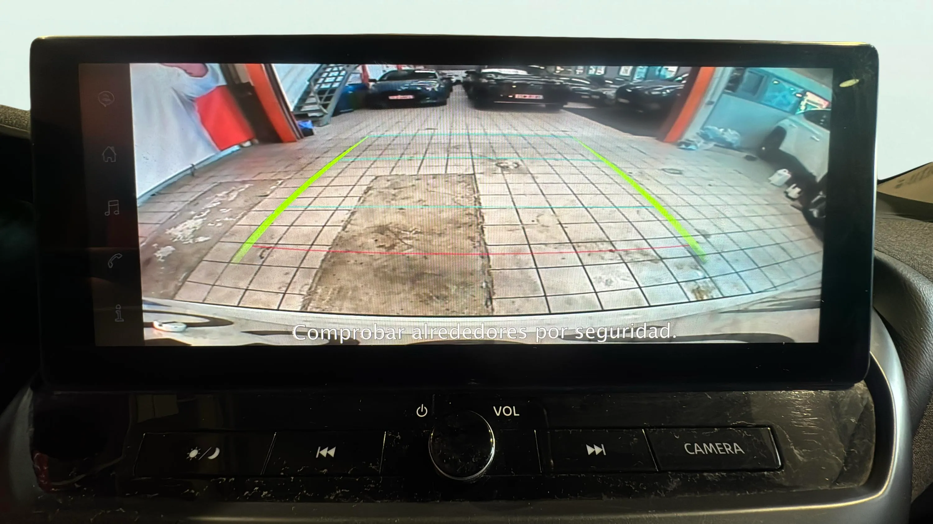 Nissan Juke DIG-T N-Connecta - foto 17