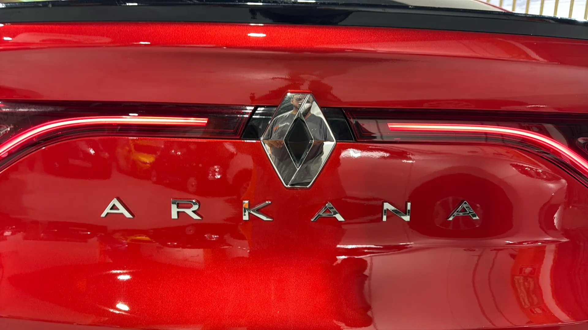 Renault Arkana RS Line TCe EDC Micro Híbr. - foto 21