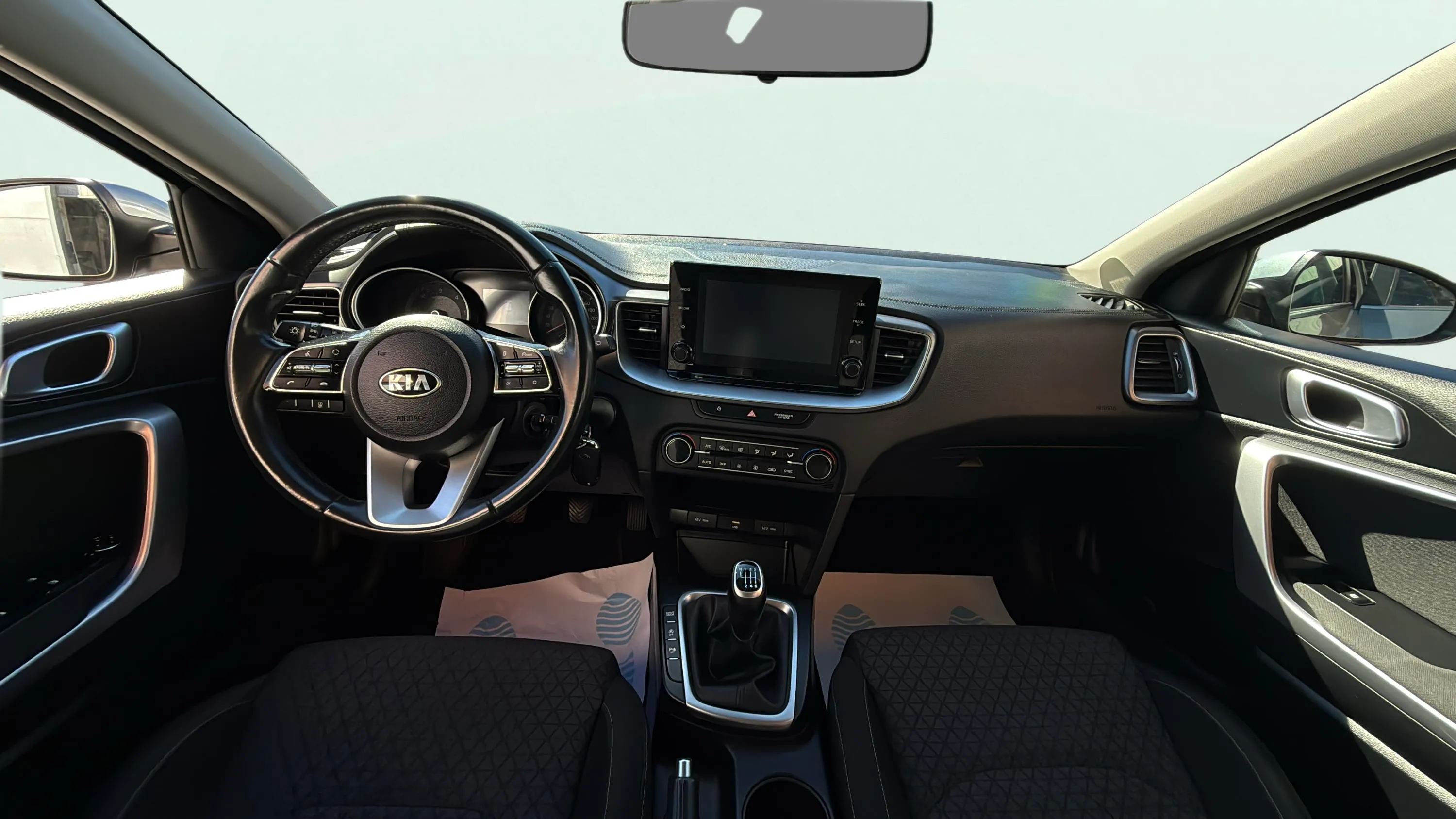 Kia XCeed 1.5 MHEV iMT Drive - foto 10