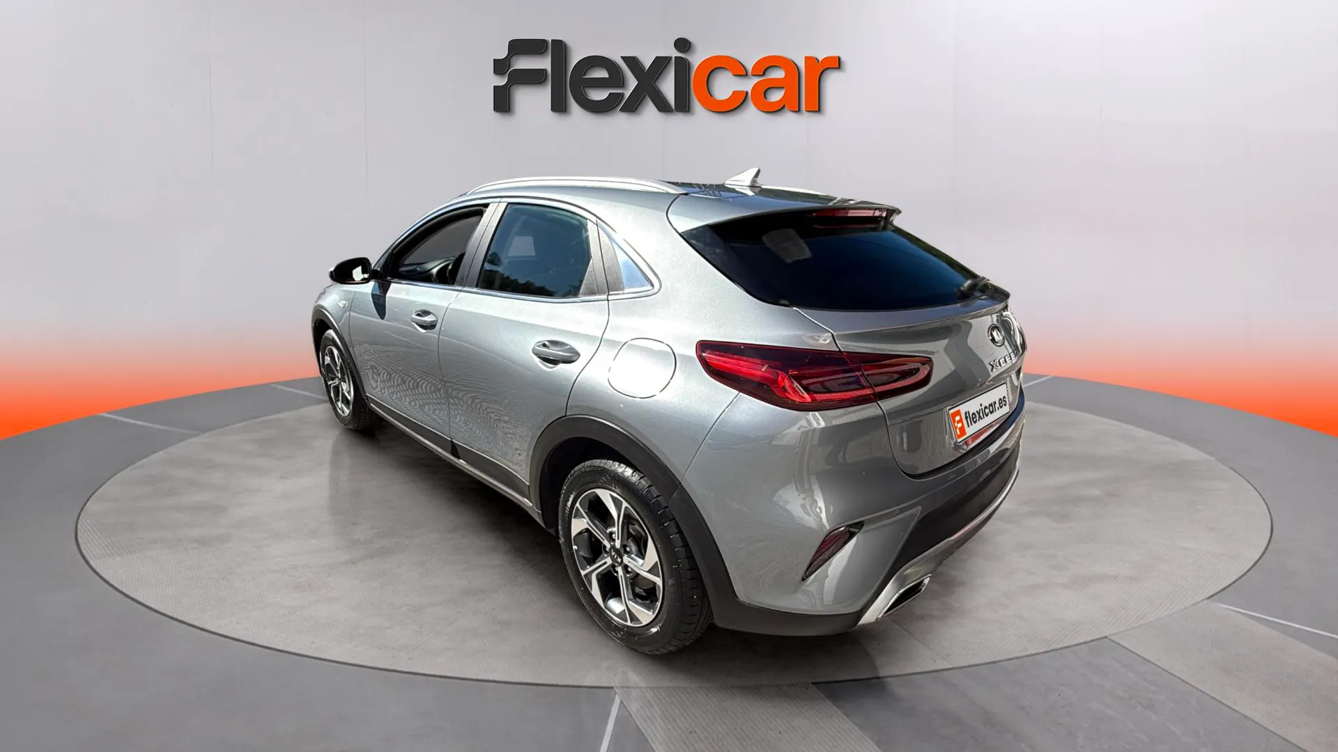 Kia XCeed 1.5 MHEV iMT Drive - foto 5