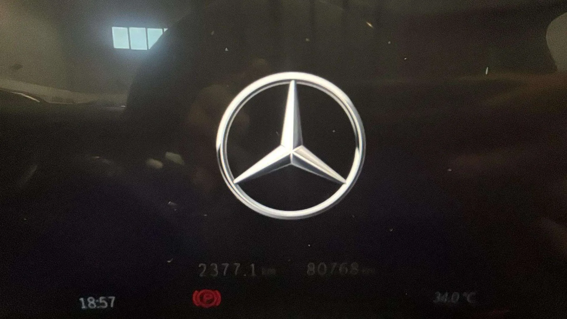 Mercedes-Benz GLC 300 e 4MATIC - foto 10