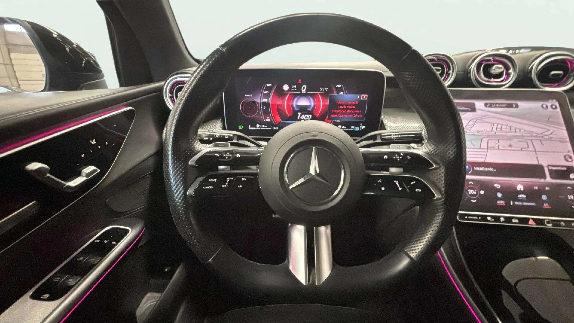 Mercedes-Benz GLC 300 e 4MATIC - foto 14