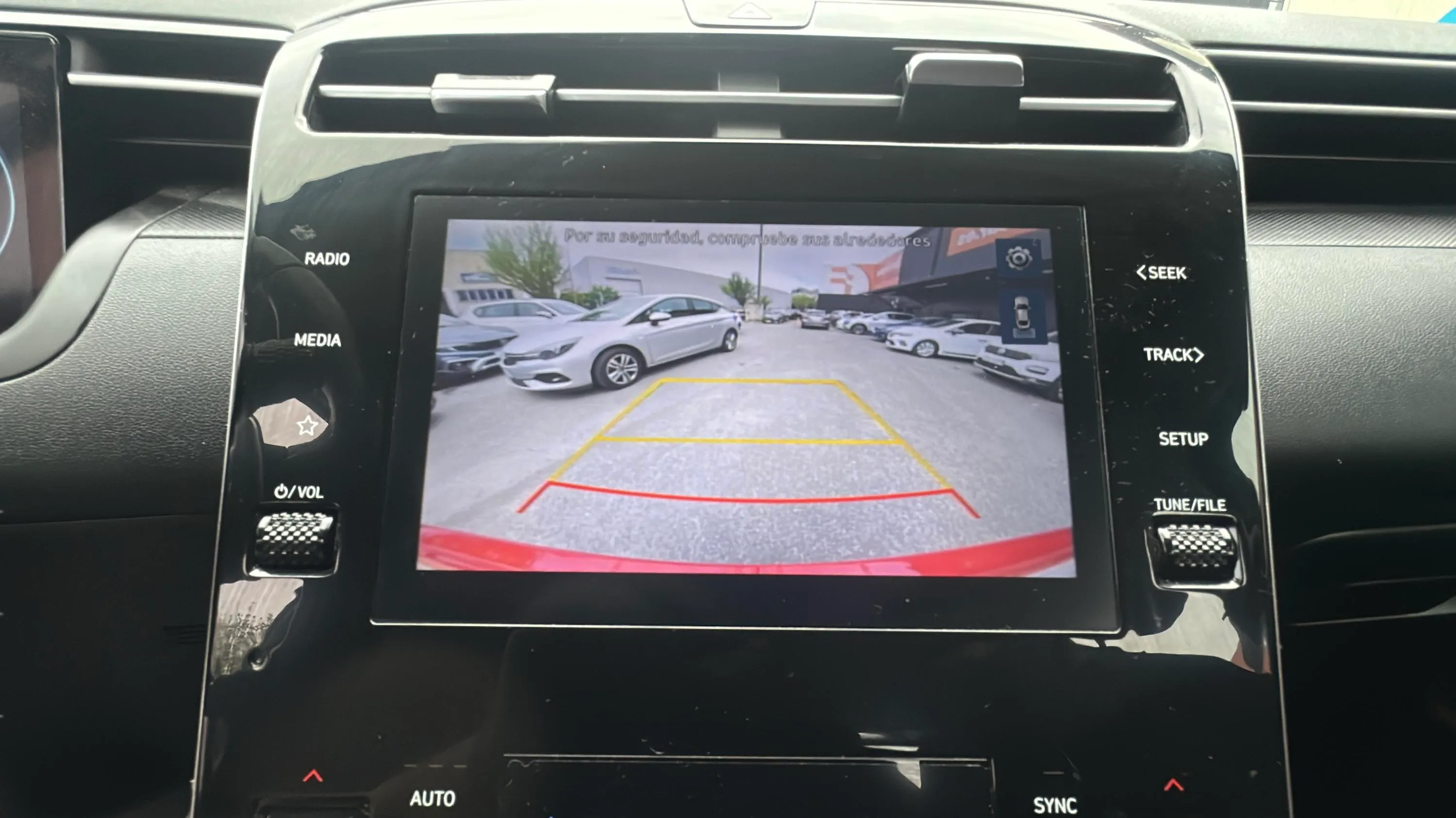 Hyundai Tucson 1.6 CRDi 48V Maxx DCT - foto 17