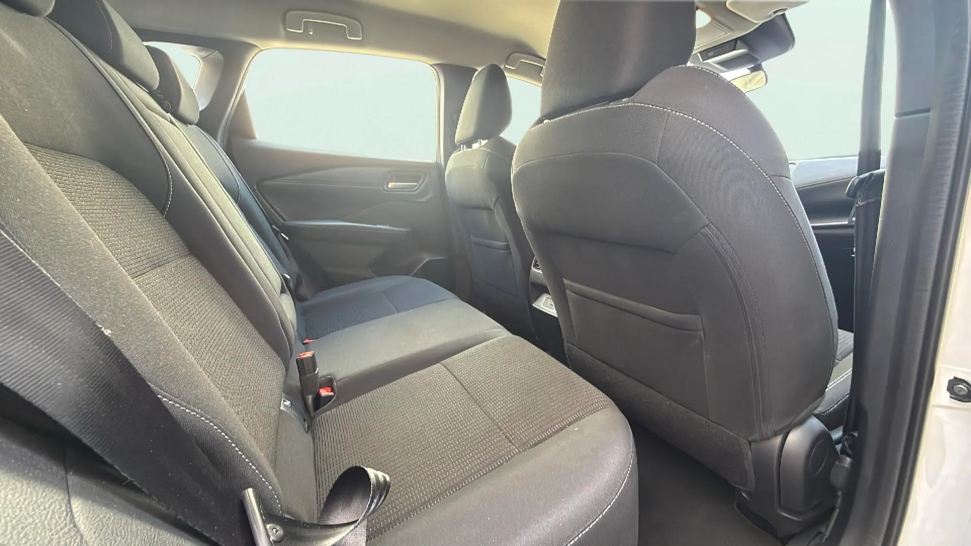 Nissan Qashqai DIG-T mHEV 4x2 Acenta - foto 21